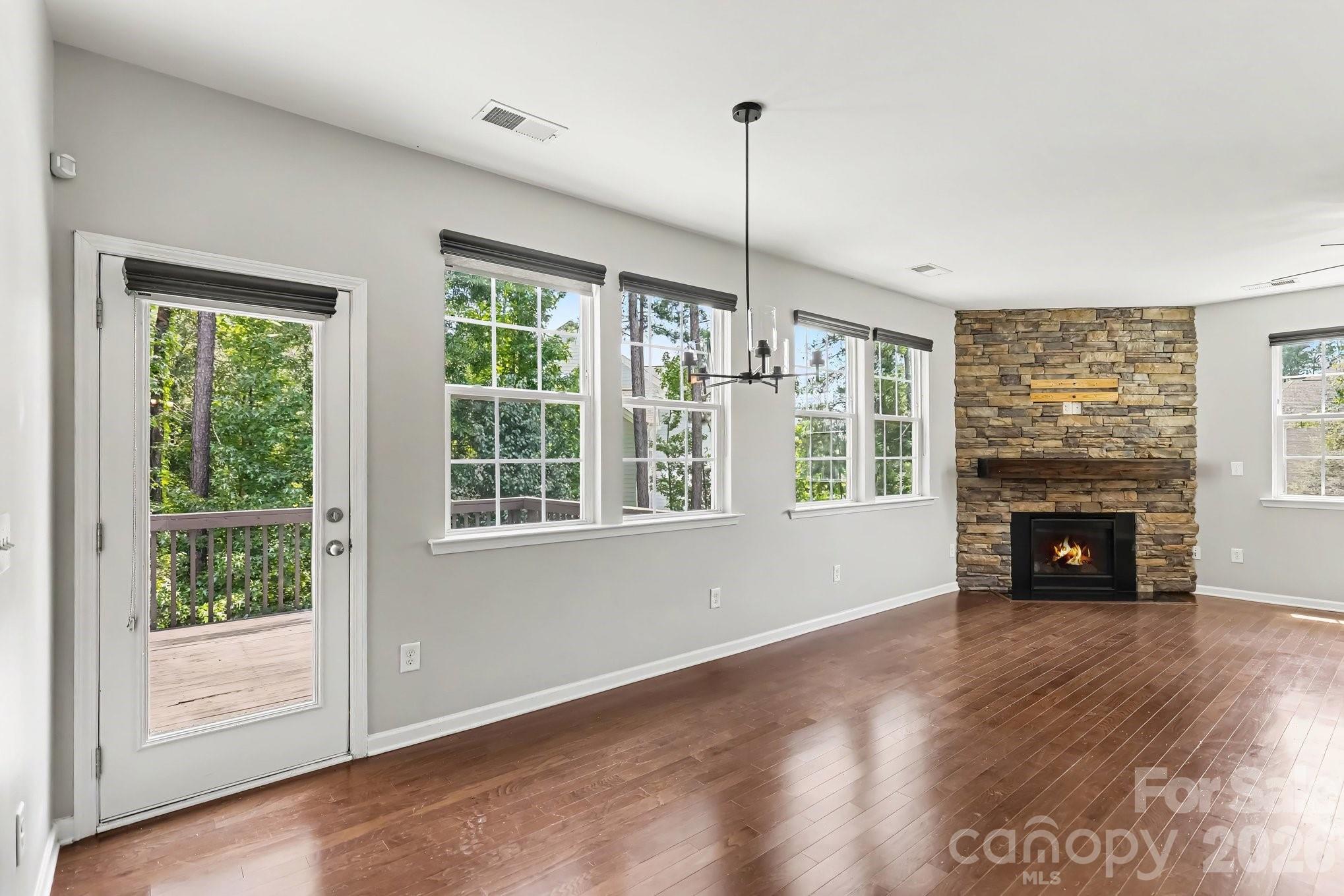 Single Family Residence at 487 Moses Drive, Fort Mill, photo 11 of 45