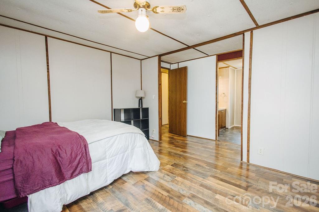Single Family Residence at 3099 Harmony Grove Road, Nebo, photo 19 of 34