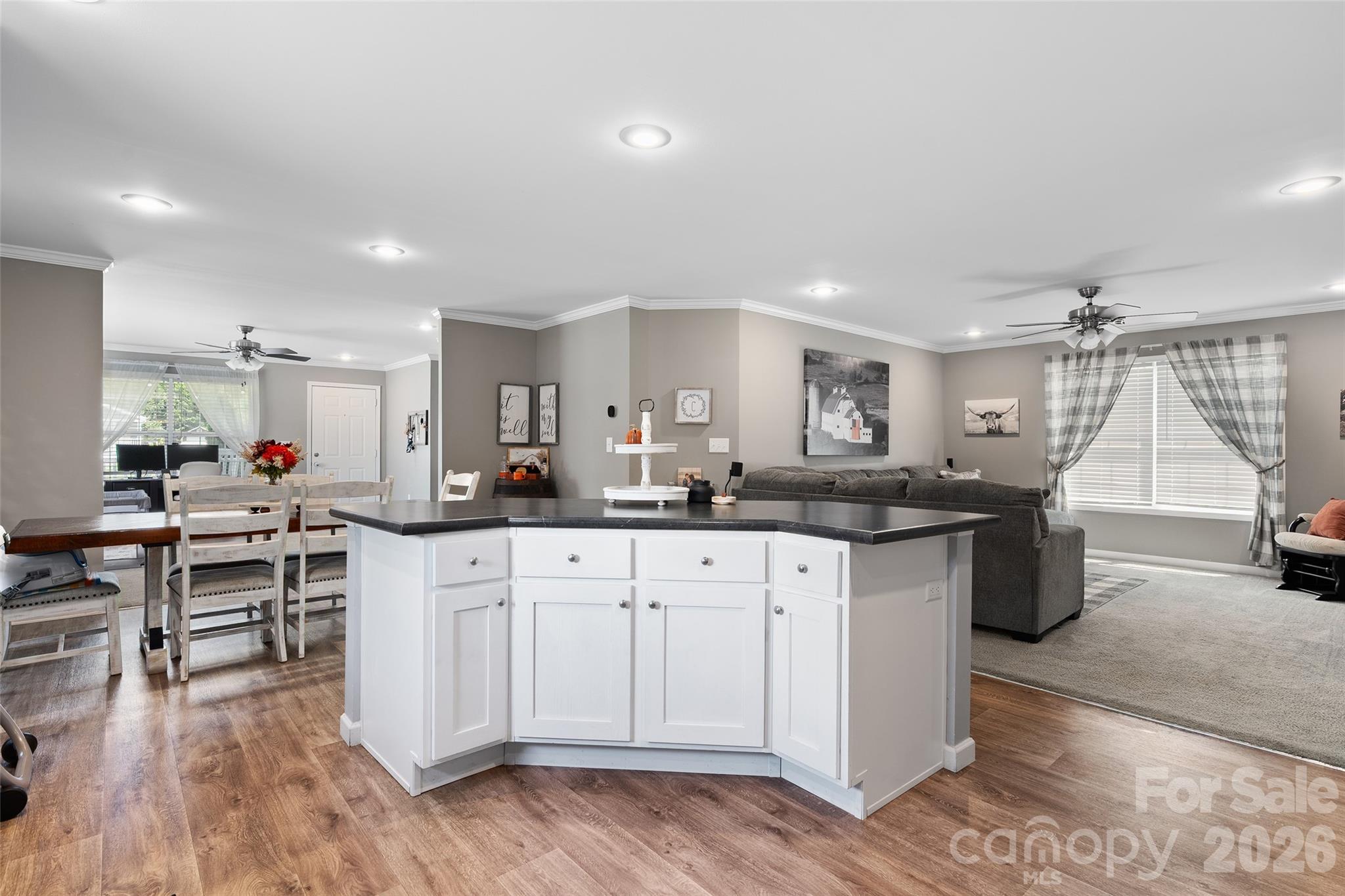 Single Family Residence at 46 Janie Drive, Clyde, photo 12 of 32