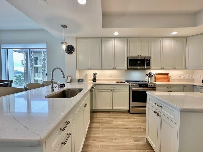 Condominium at 125 ISLAND WAY #305, CLEARWATER, photo 13 of 35