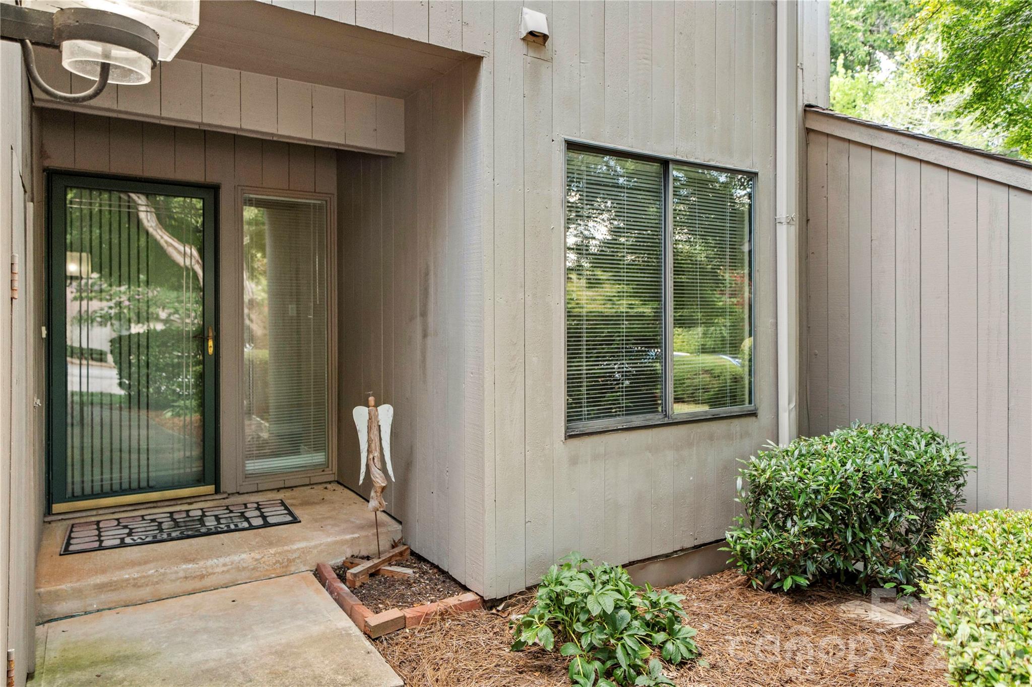 Condominium at 102 Ridgeport Road, Clover, photo 8 of 41