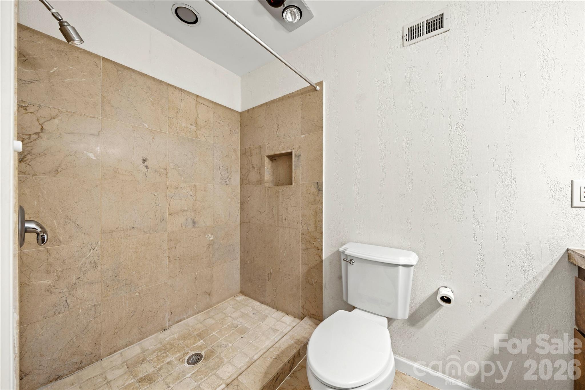 Condominium at 102 Ridgeport Road, Clover, photo 40 of 41