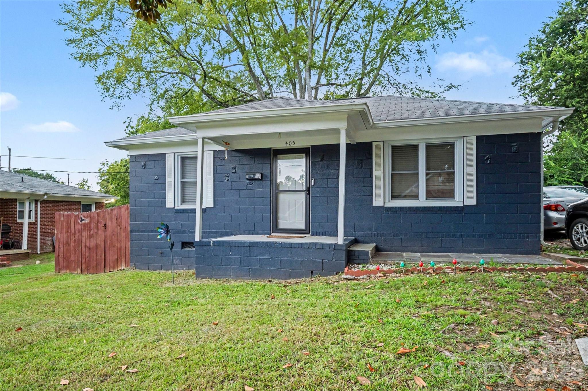 Single Family Residence at 405 Killian Avenue, Mount Holly, photo 13 of 27