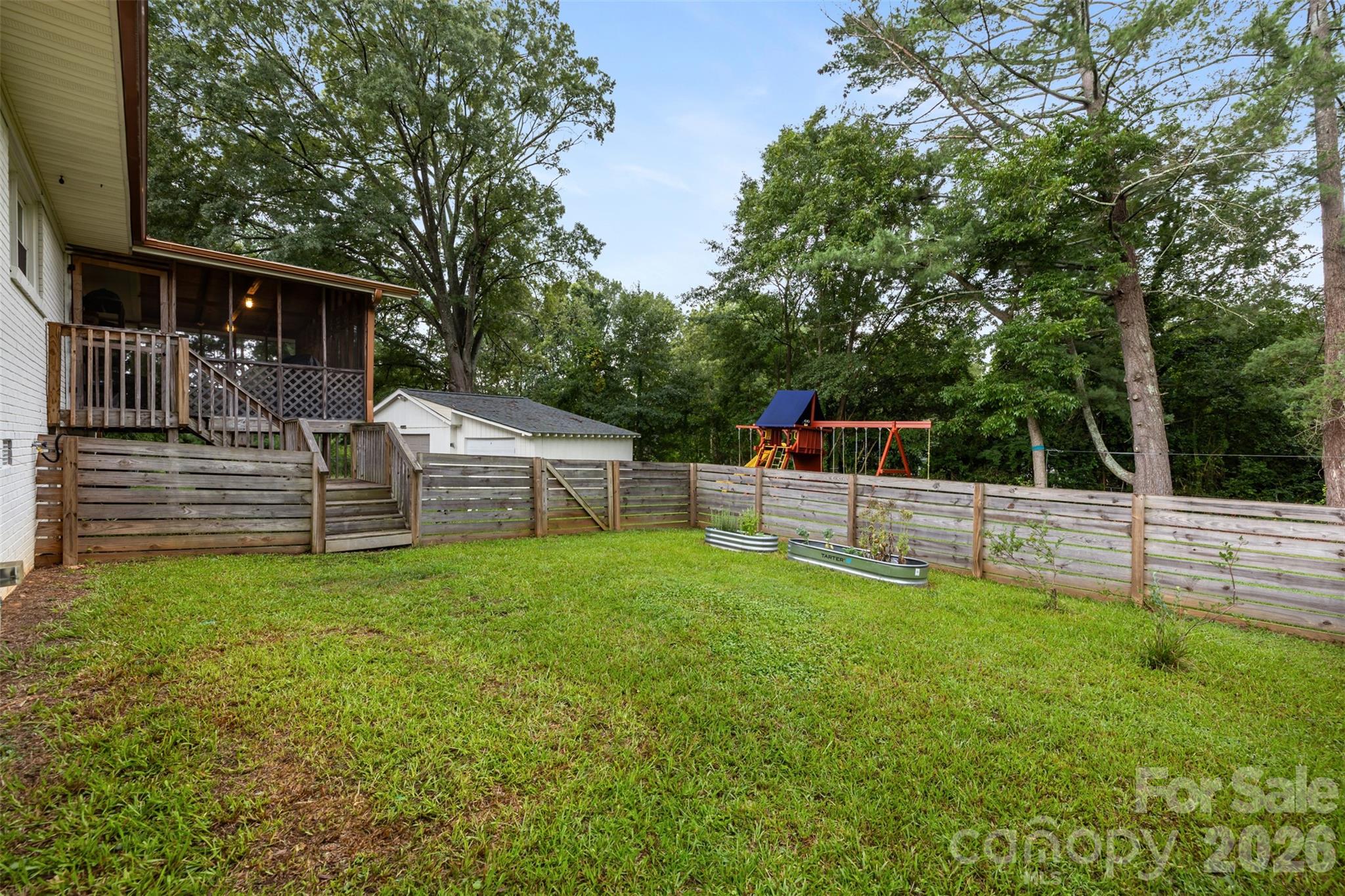 Single Family Residence at 821 Normandy View Street, Gastonia, photo 30 of 37
