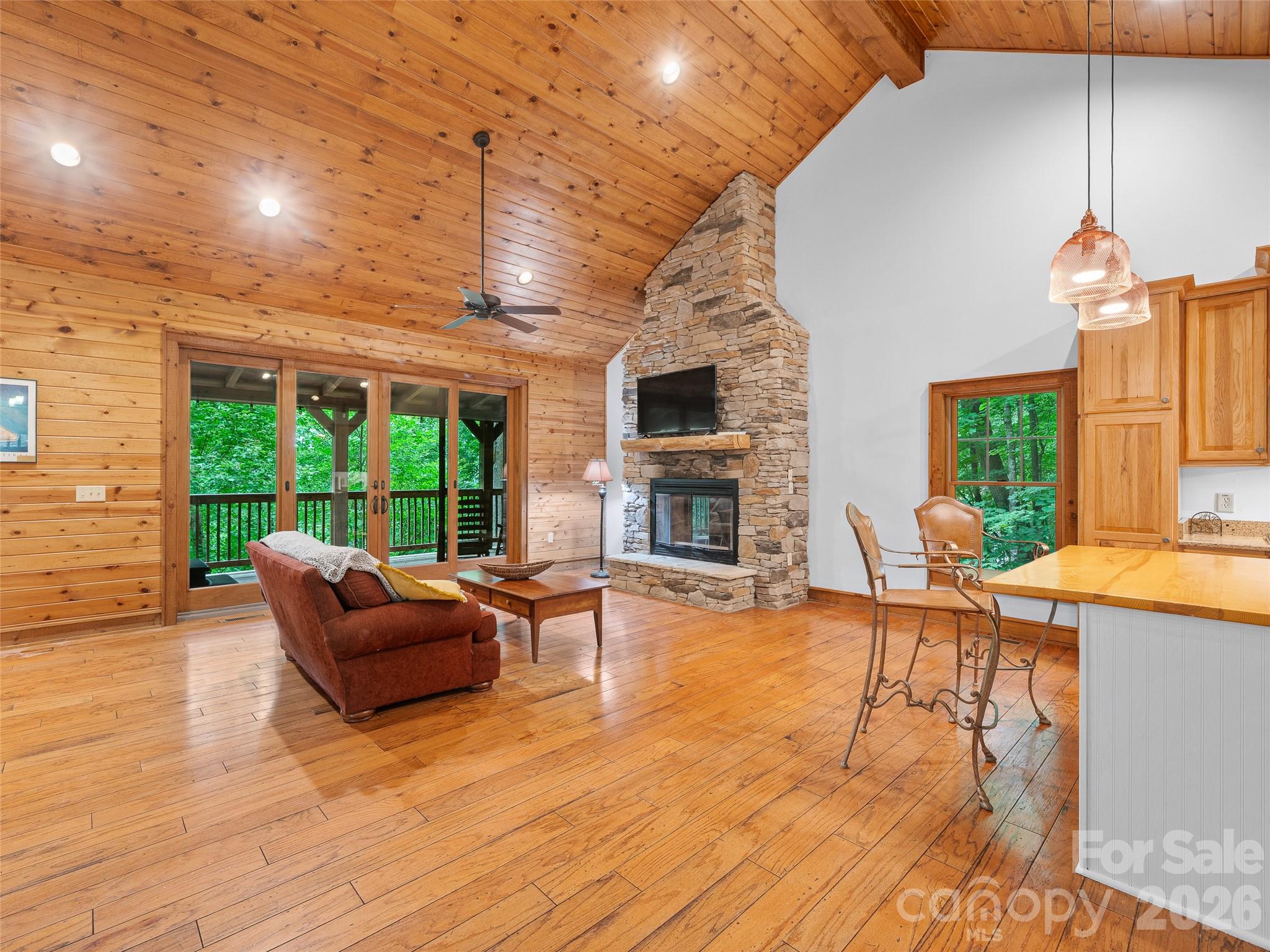 OPEN CONCEPT - 47 Falls Crossing Road, Burnsville