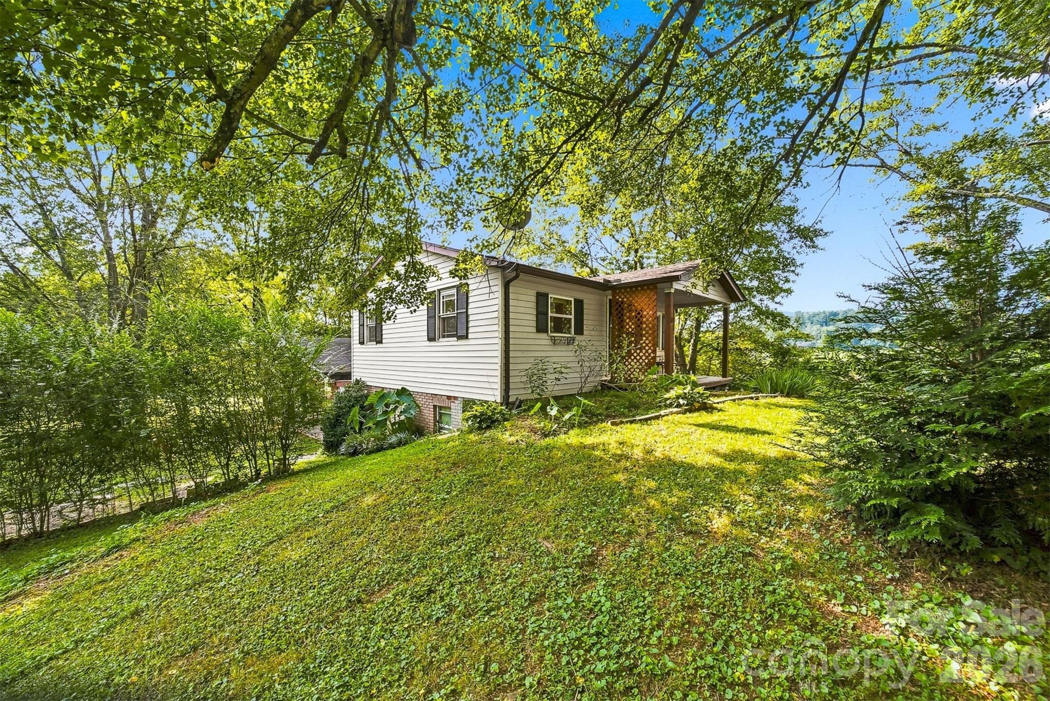Single Family Residence at 2588 Old Shelby Road, Hickory, photo 26 of 48