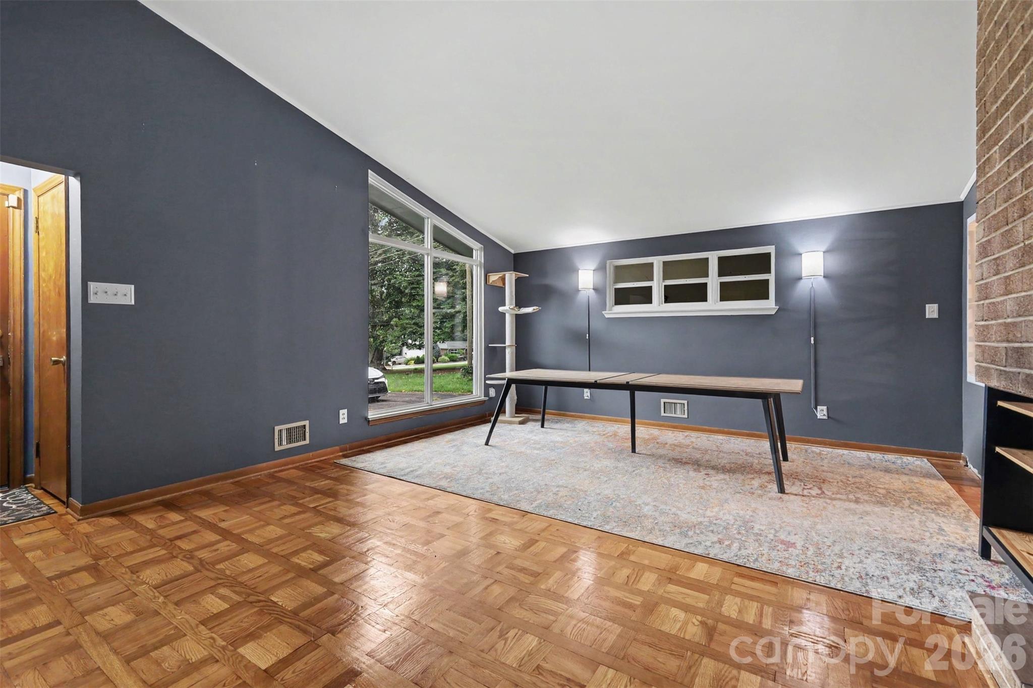 Single Family Residence at 126 21st Avenue NW, Hickory, photo 10 of 35