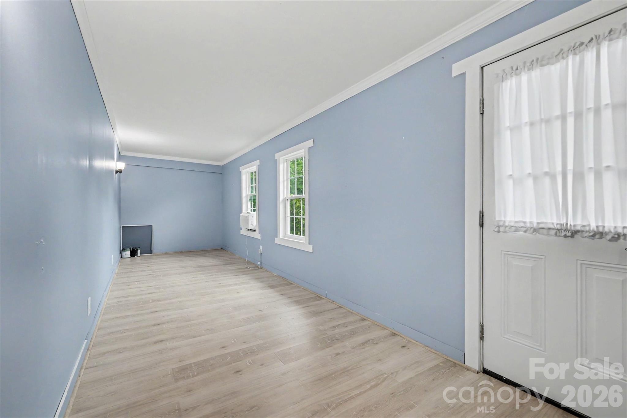 Single Family Residence at 126 21st Avenue NW, Hickory, photo 18 of 35