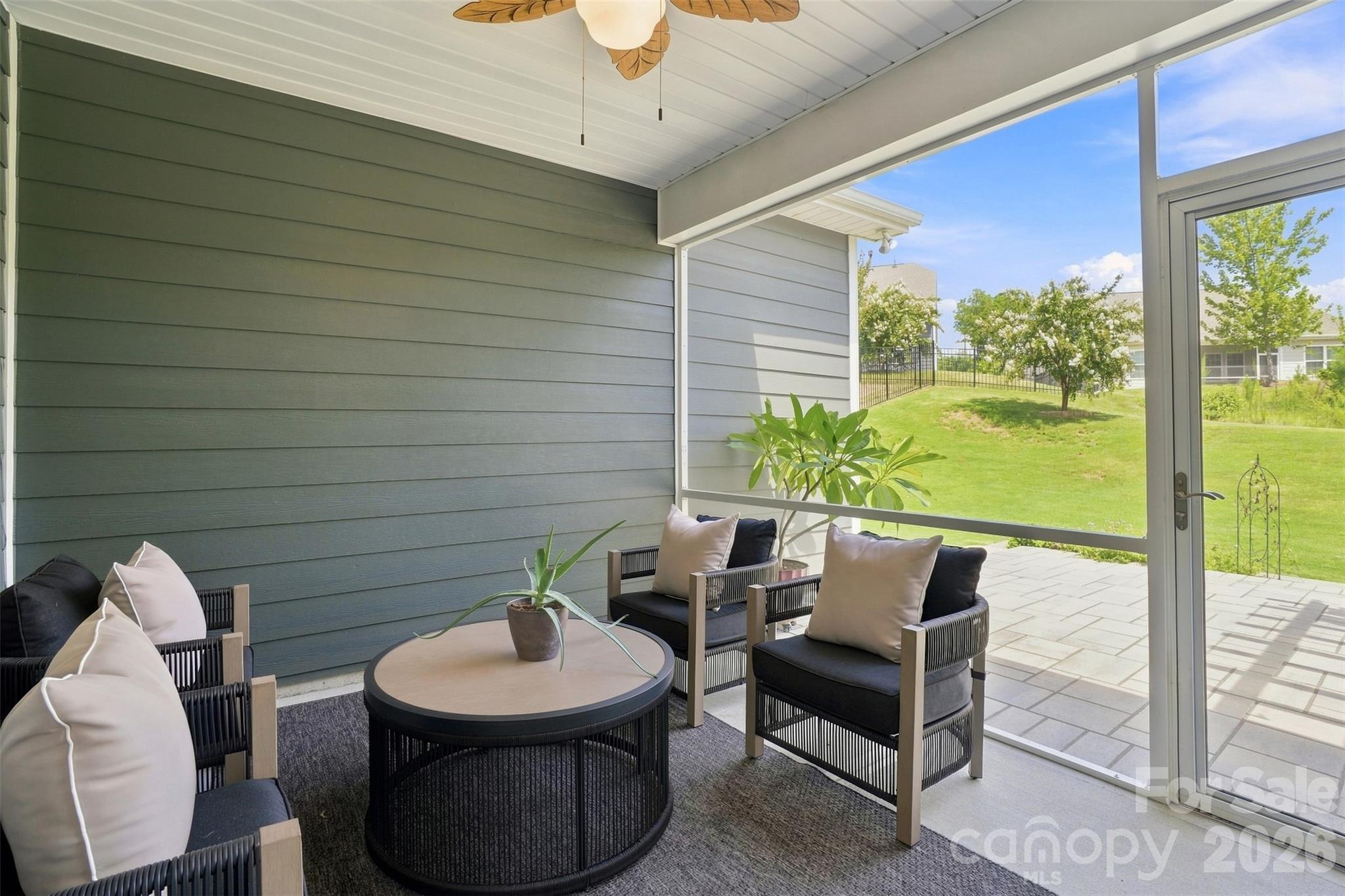 Lanai - 3065 Rosseau Lane, Mount Holly