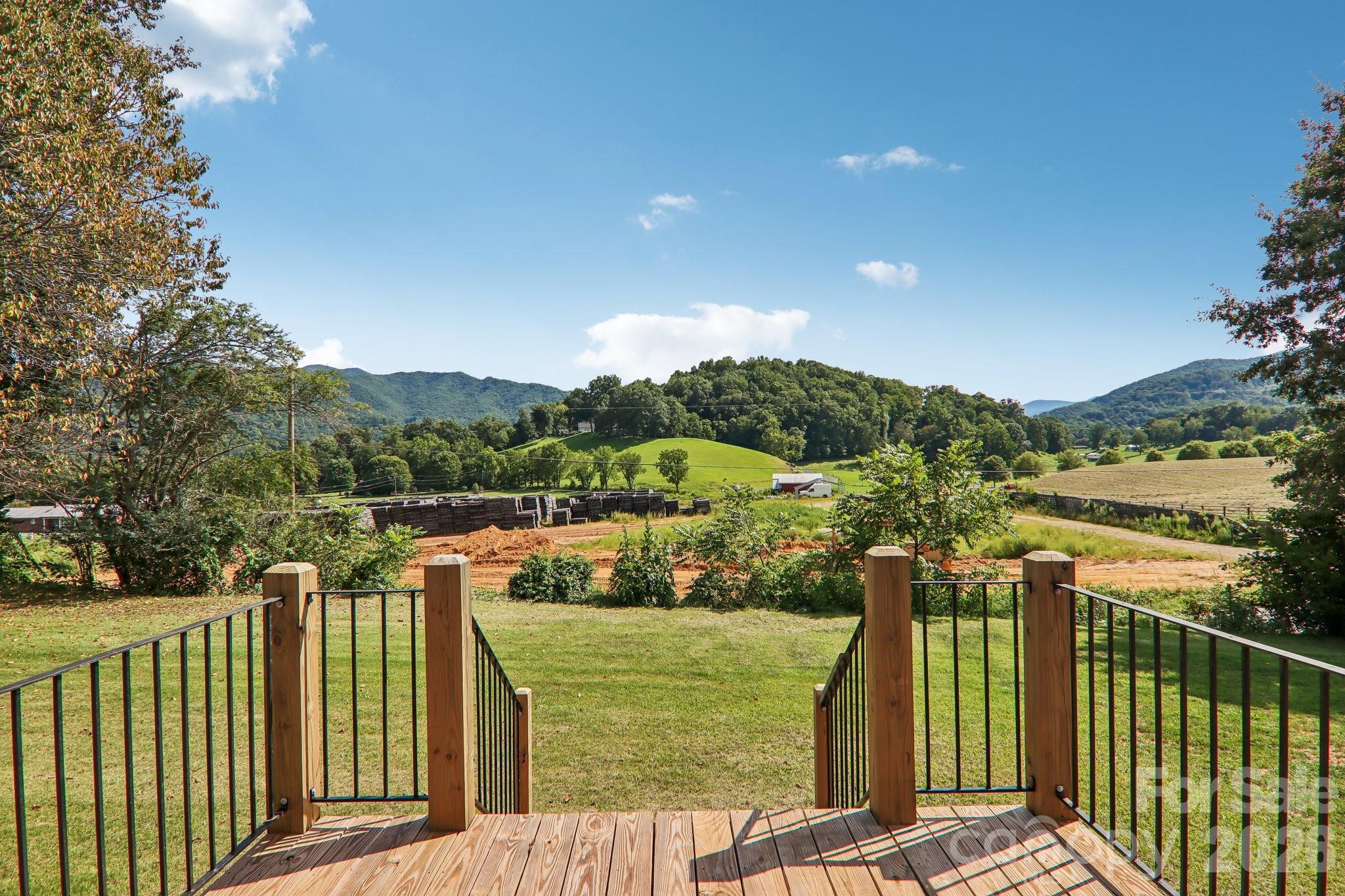 Single Family Residence at 120 Sonoma Road, Waynesville, photo 2 of 48