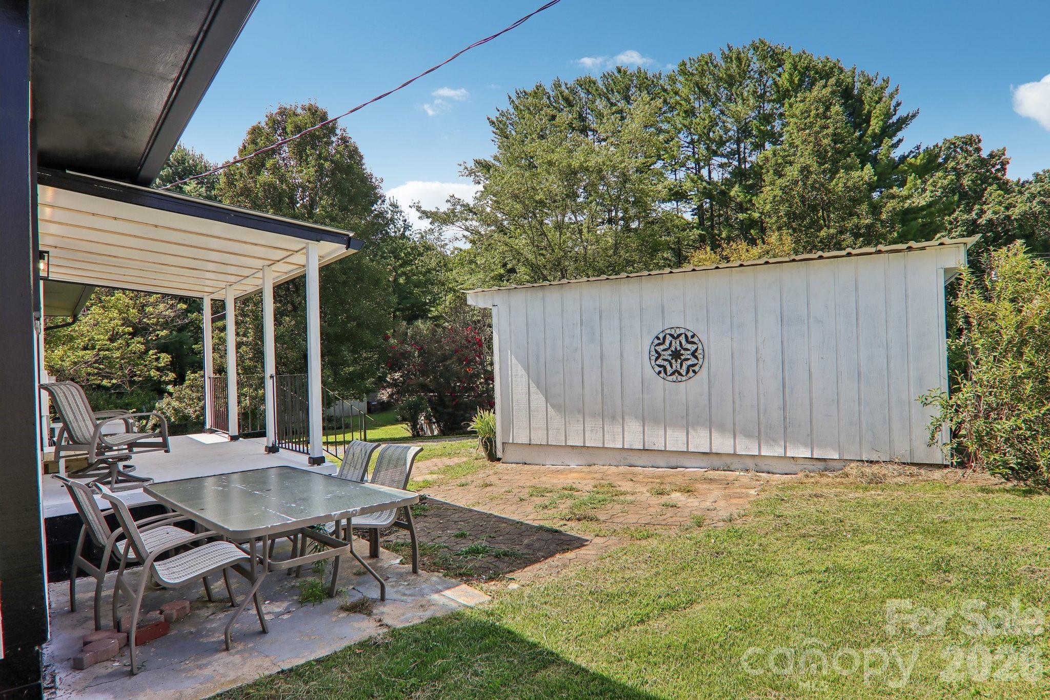 Single Family Residence at 120 Sonoma Road, Waynesville, photo 7 of 48