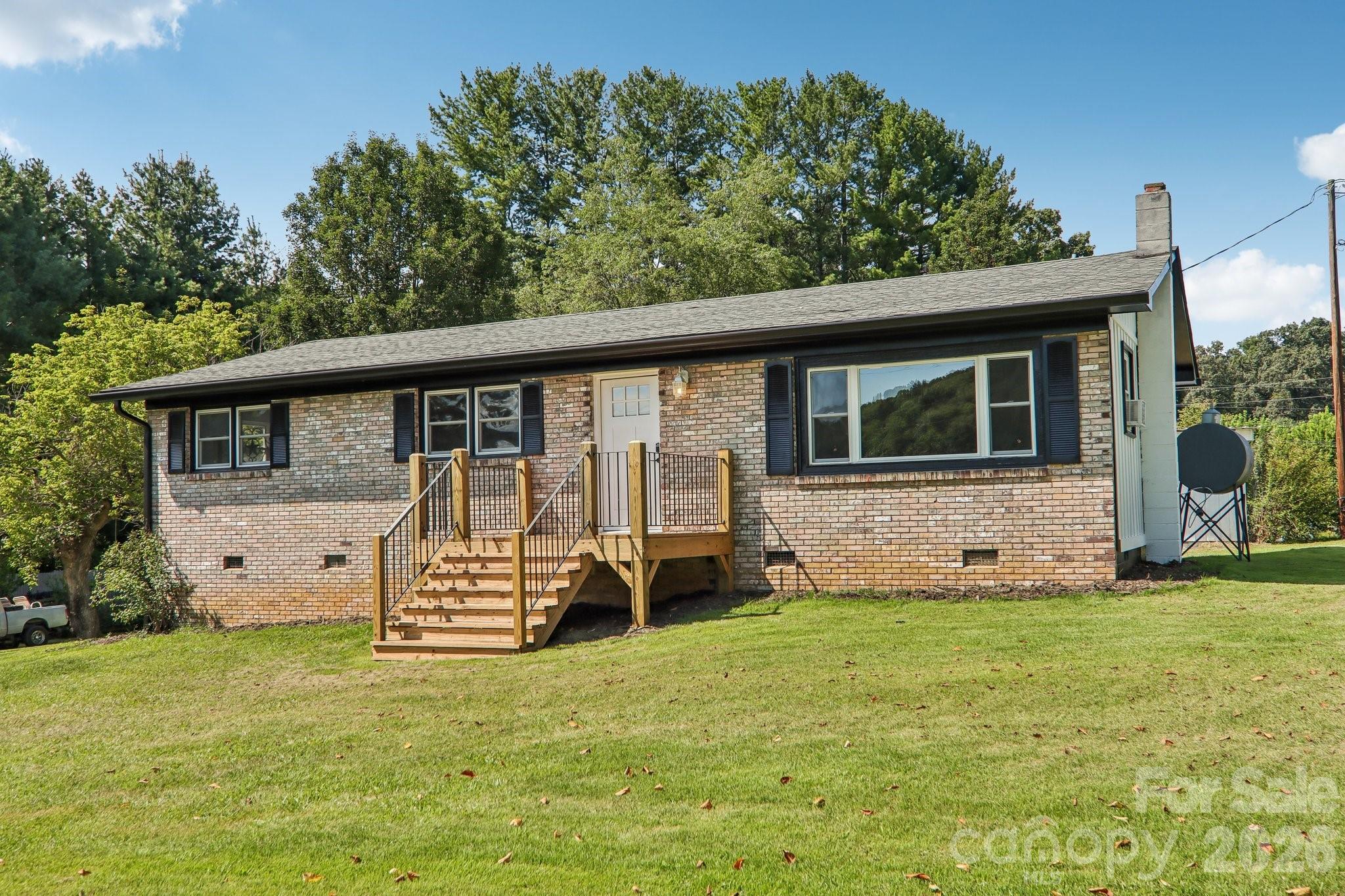 Single Family Residence at 120 Sonoma Road, Waynesville, photo 3 of 48