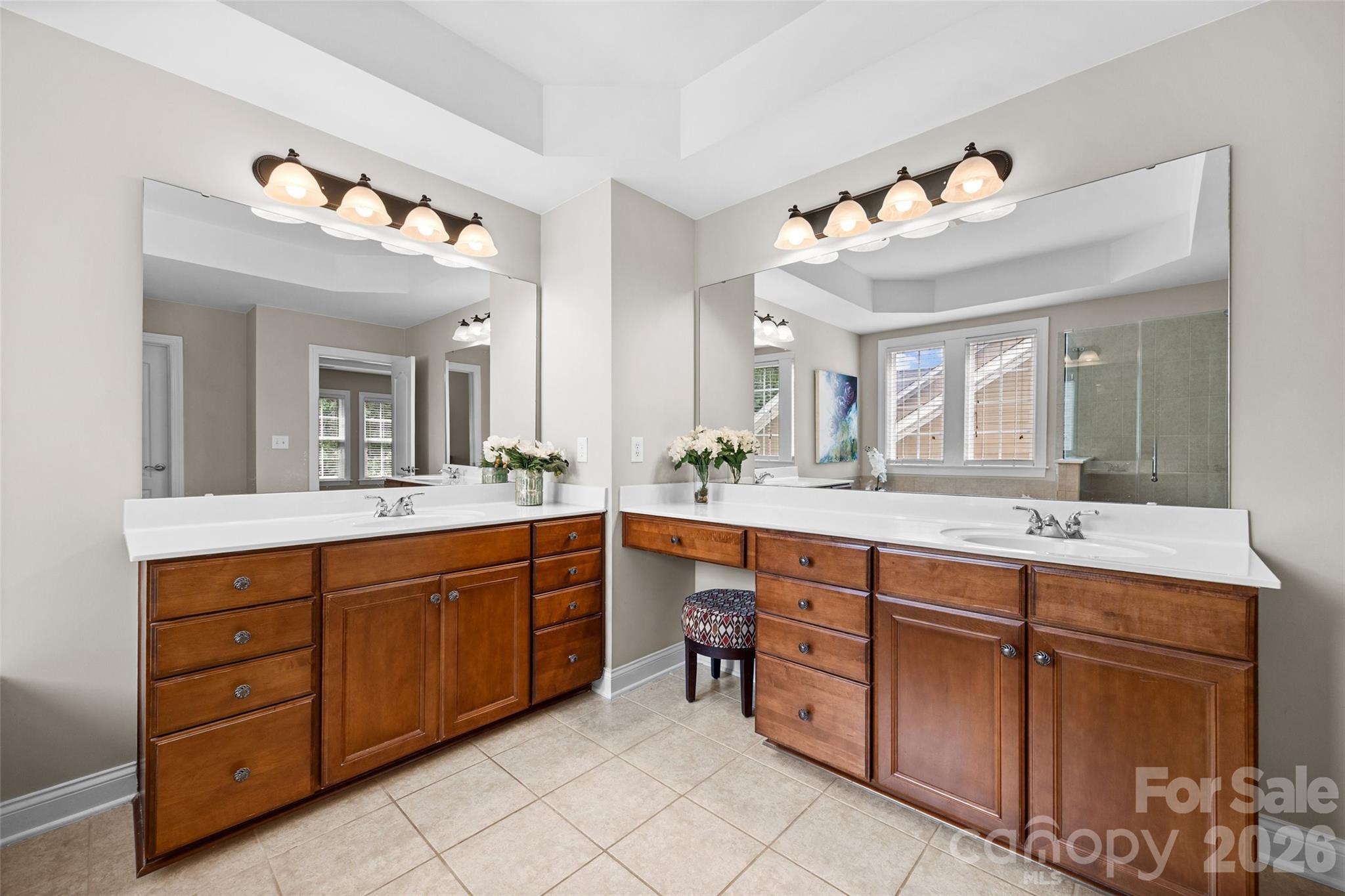 Upper level Primary ensuite bathroom - 2209 Trading Ford Drive, Waxhaw