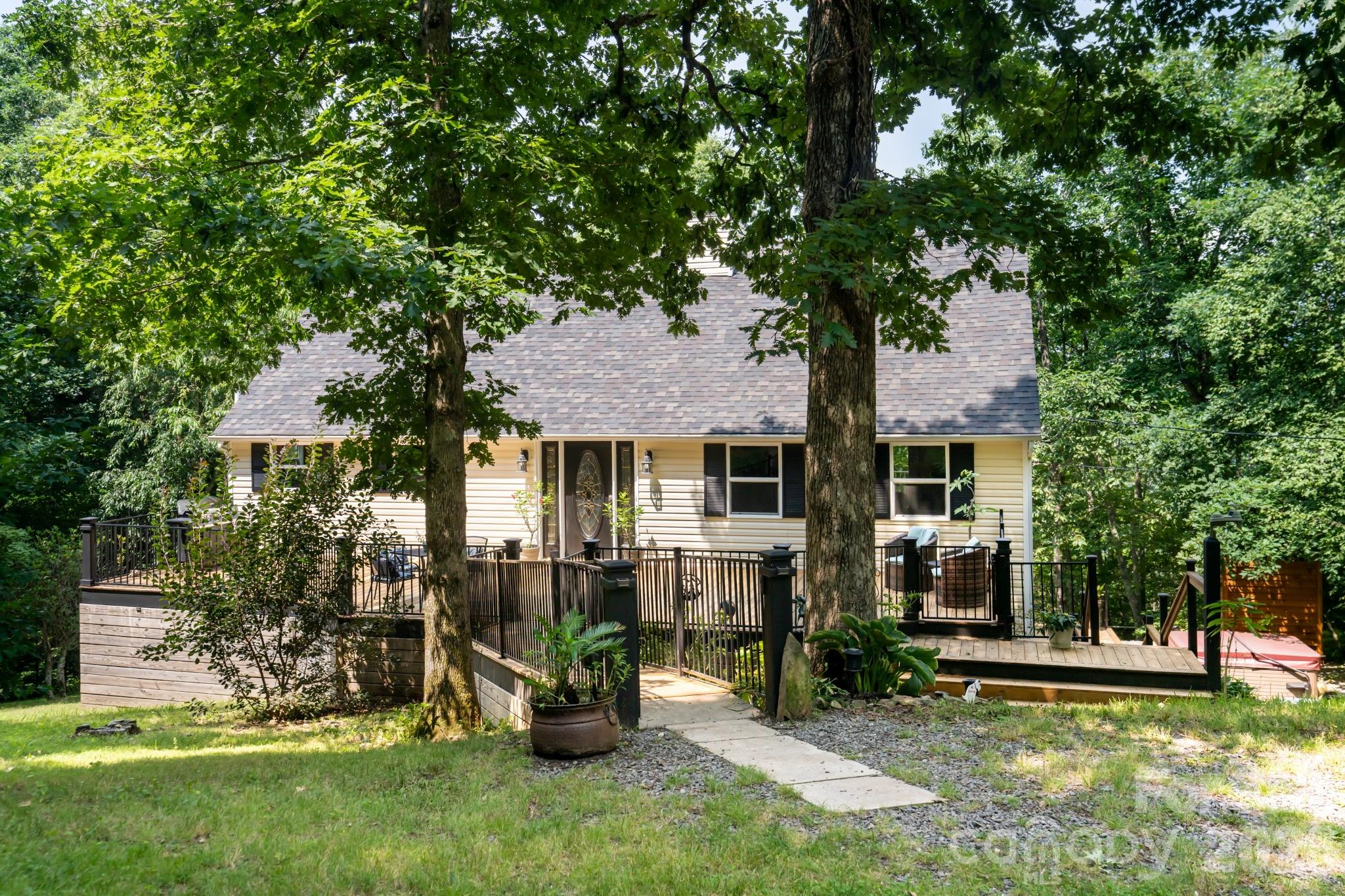 Single Family Residence at 219 Echo Mountain View Road, Fairview, photo 5 of 48