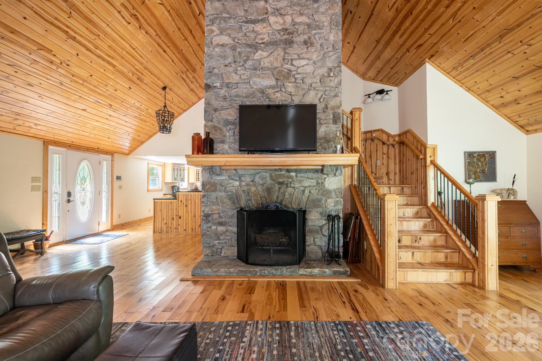 Single Family Residence at 219 Echo Mountain View Road, Fairview, photo 12 of 48