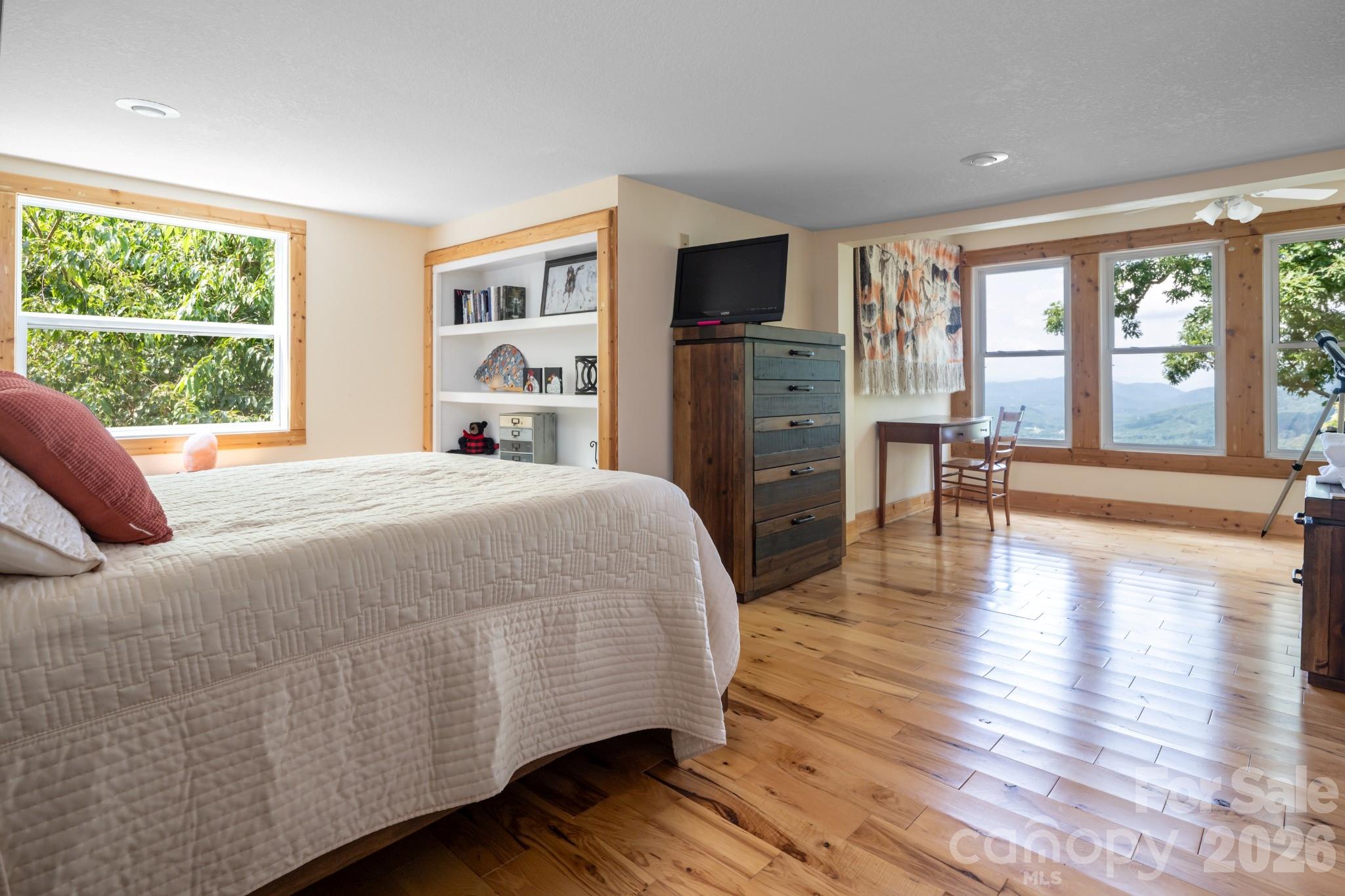 Single Family Residence at 219 Echo Mountain View Road, Fairview, photo 21 of 48