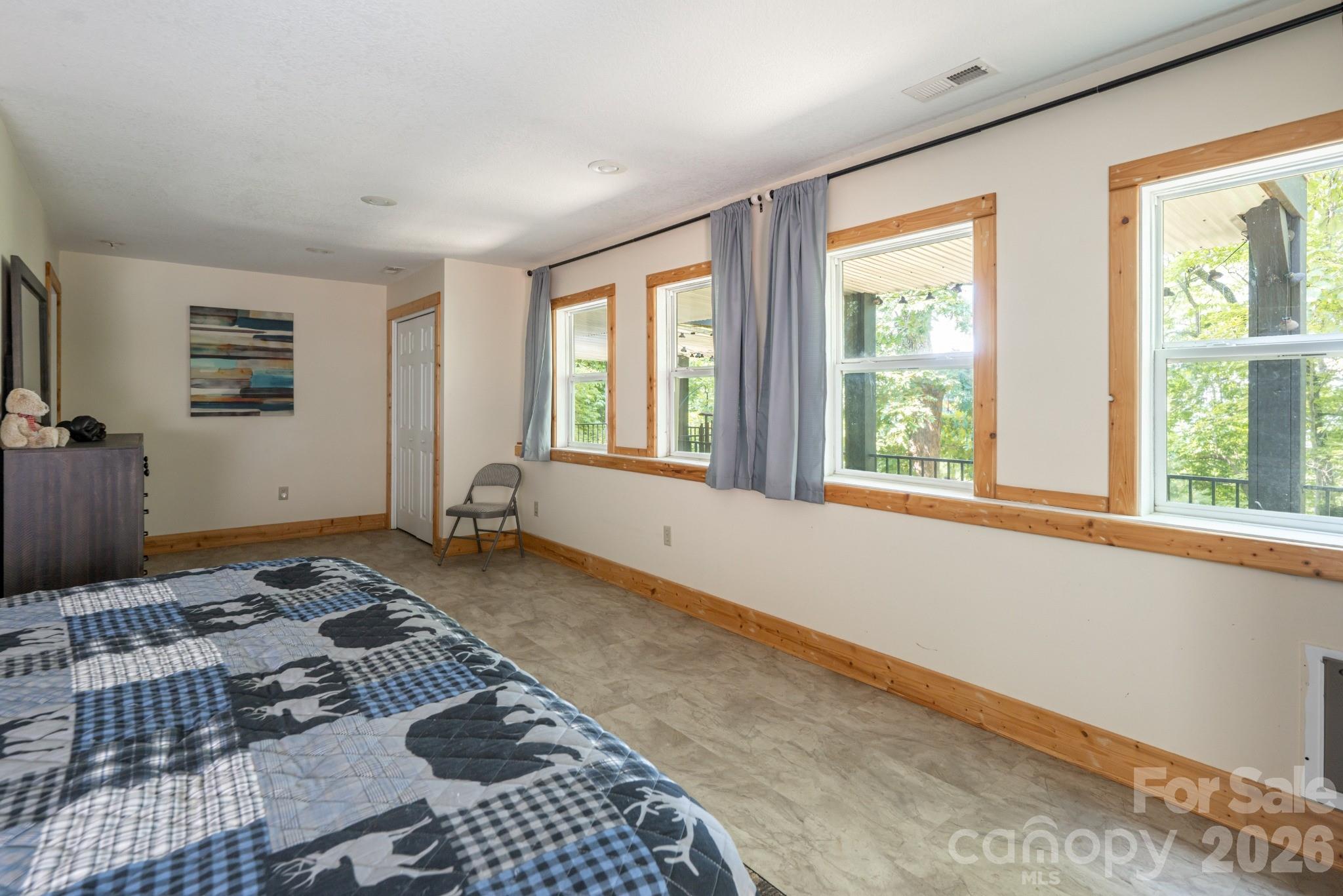 Single Family Residence at 219 Echo Mountain View Road, Fairview, photo 28 of 48