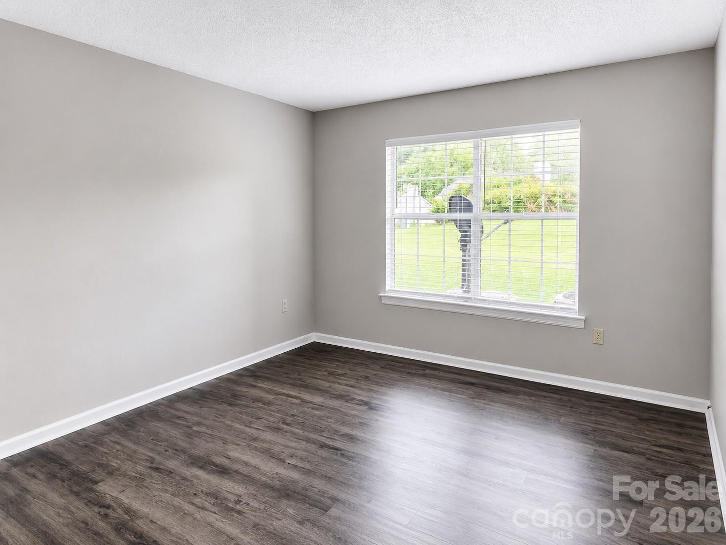 Condominium at 8024 Tremaine Court, Charlotte, photo 7 of 13