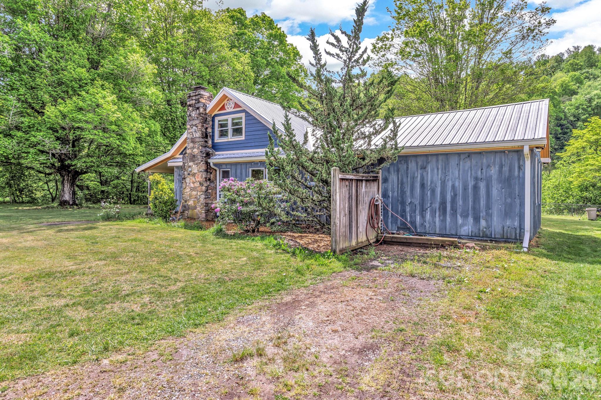 Single Family Residence at 45 Sugar Cove Road, Weaverville, photo 3 of 45