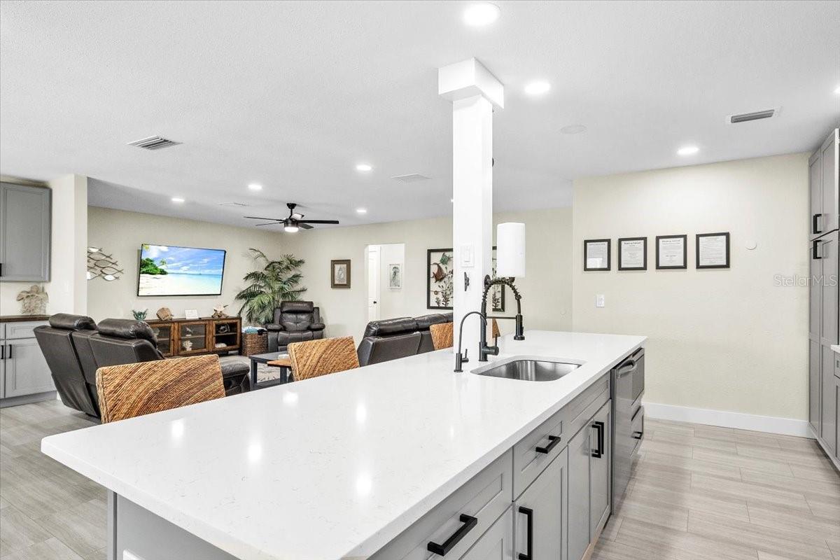 Single Family Residence at 441 W TARPON BLVD NW, PORT CHARLOTTE, photo 21 of 83