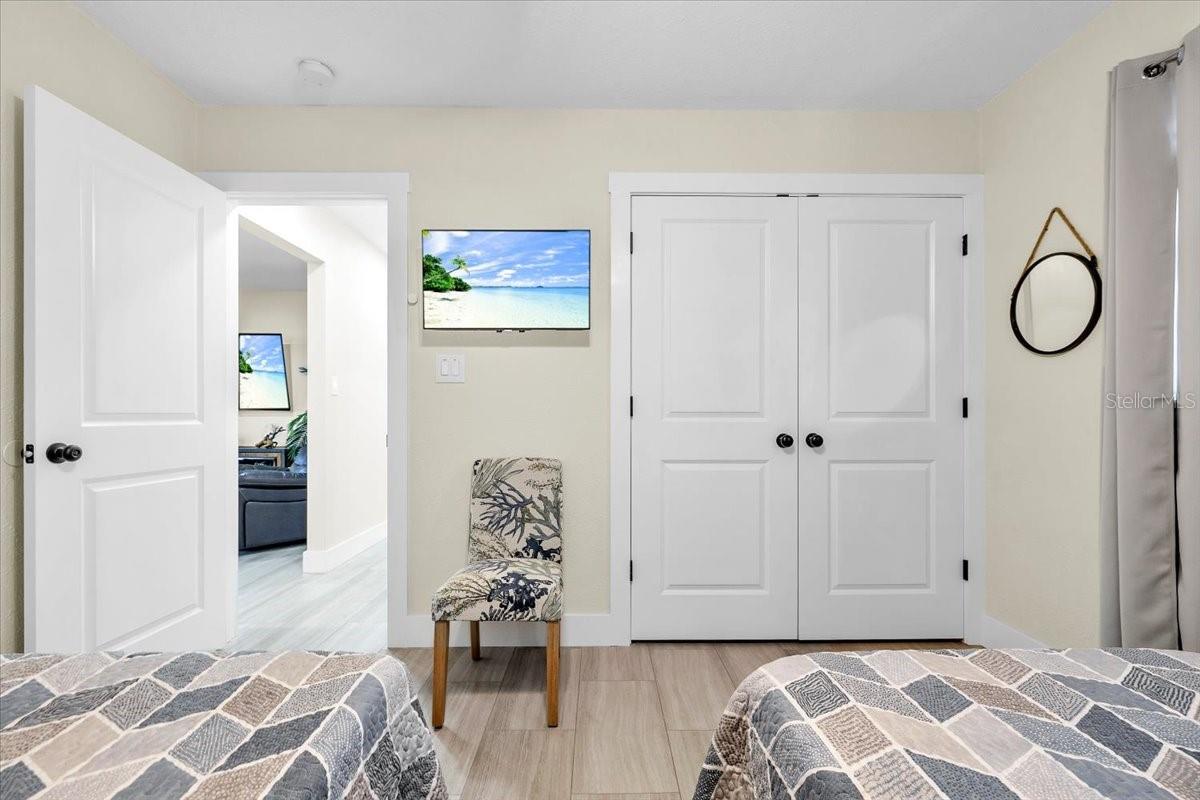 Single Family Residence at 441 W TARPON BLVD NW, PORT CHARLOTTE, photo 48 of 83