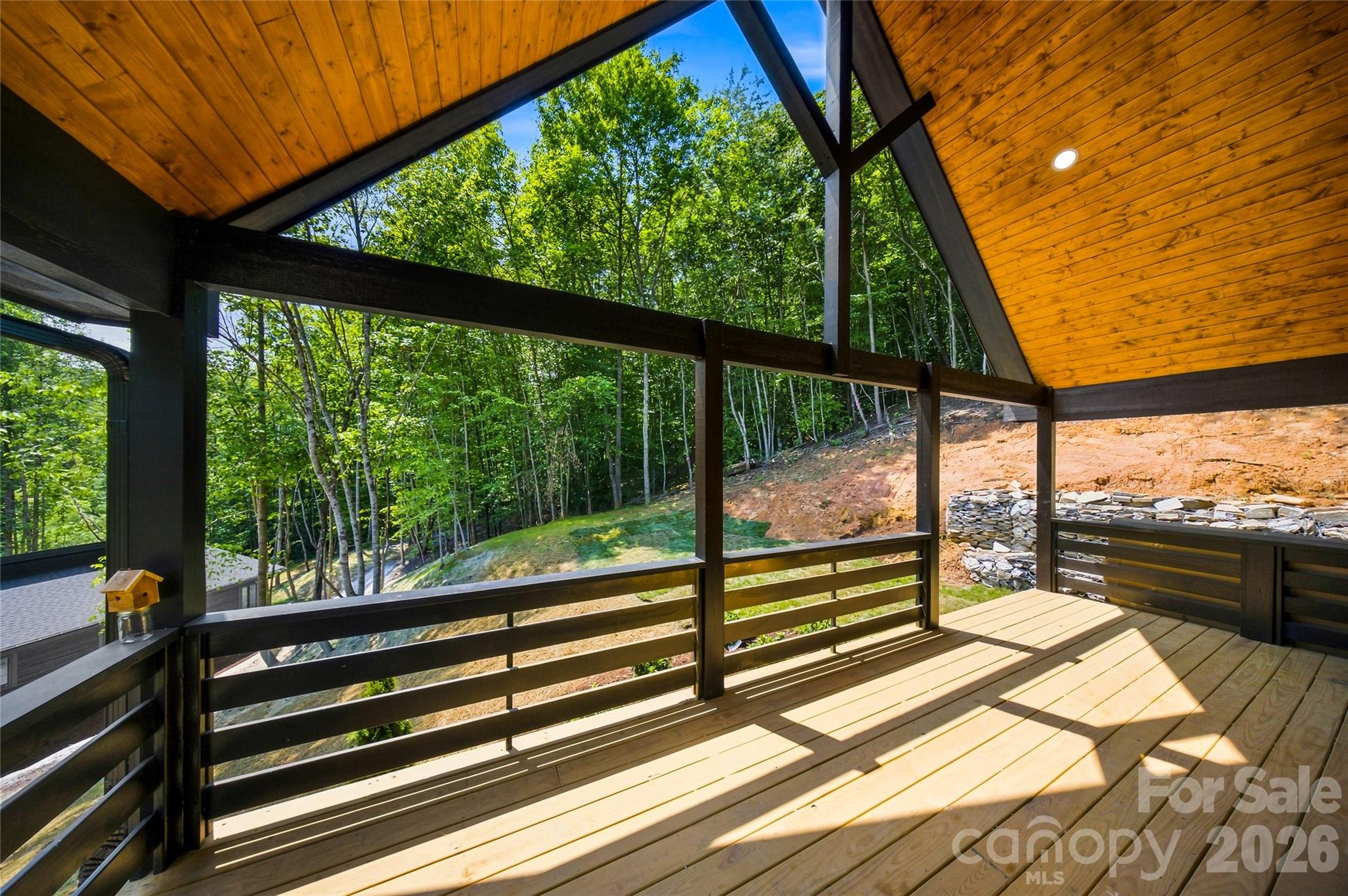 Expansive covered back porch - 87 Catatoga Trail, Marion