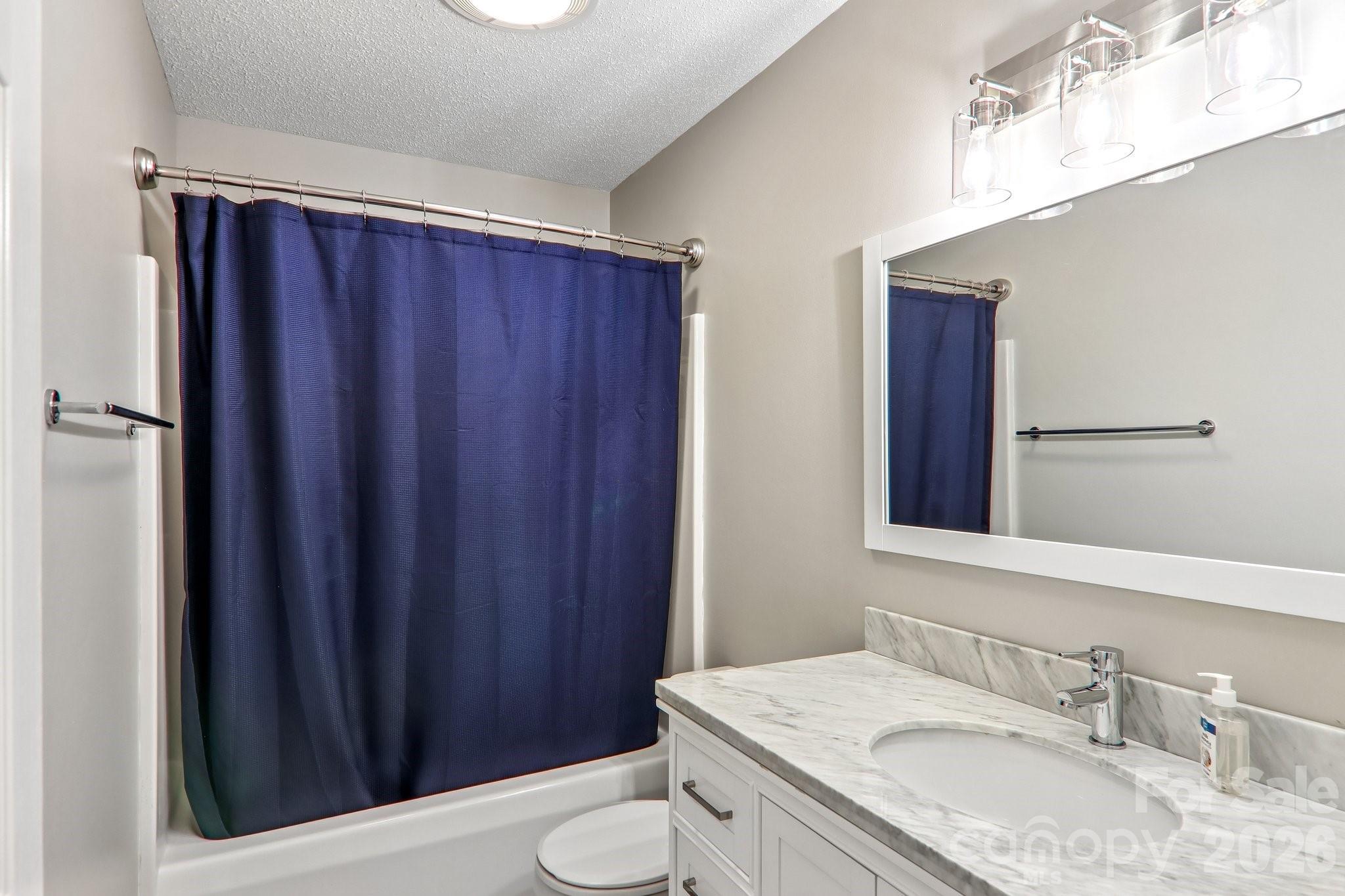 Single Family Residence at 7 Maple Leaf Drive, Hendersonville, photo 22 of 44