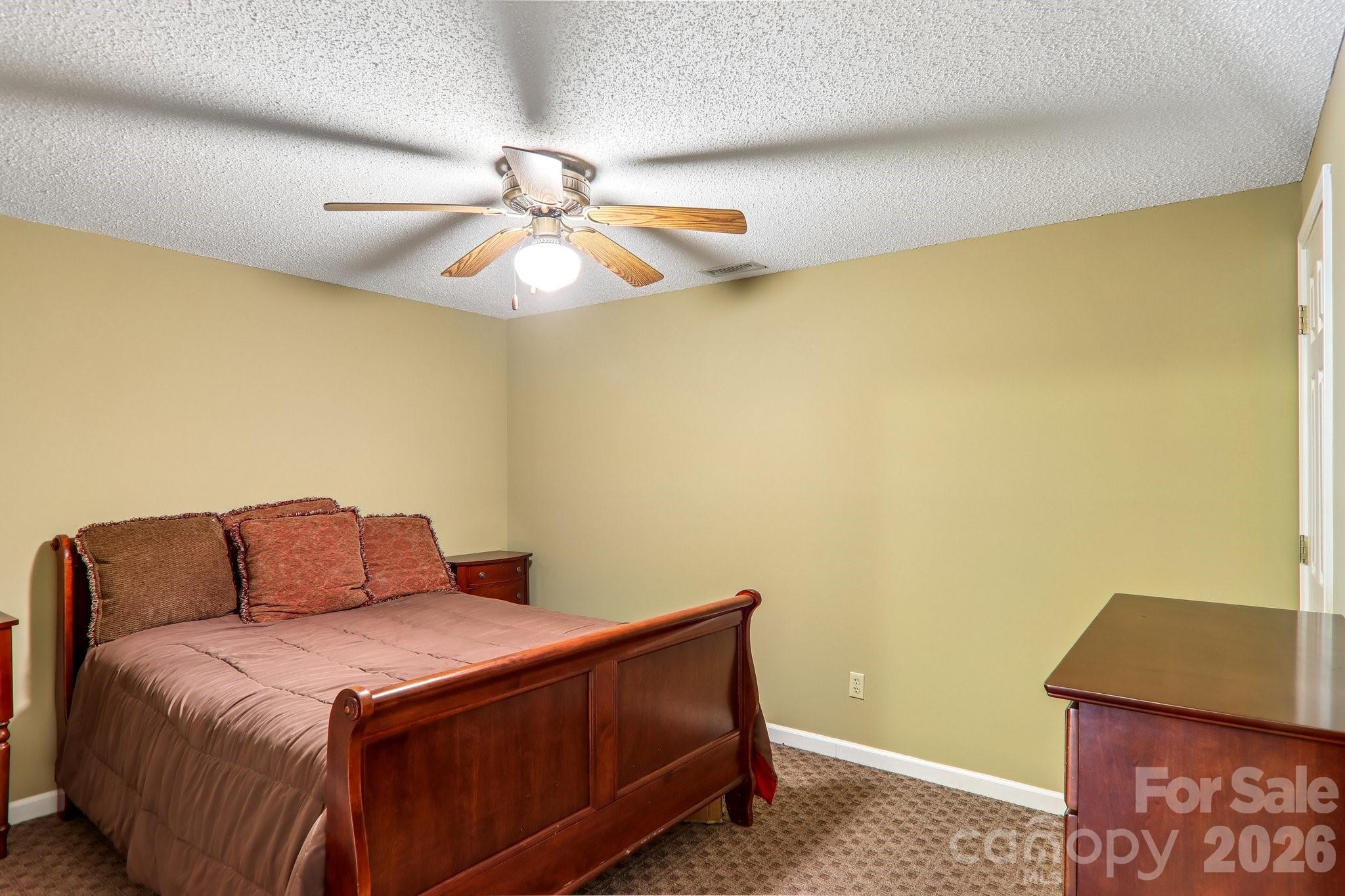 Single Family Residence at 7 Maple Leaf Drive, Hendersonville, photo 29 of 44