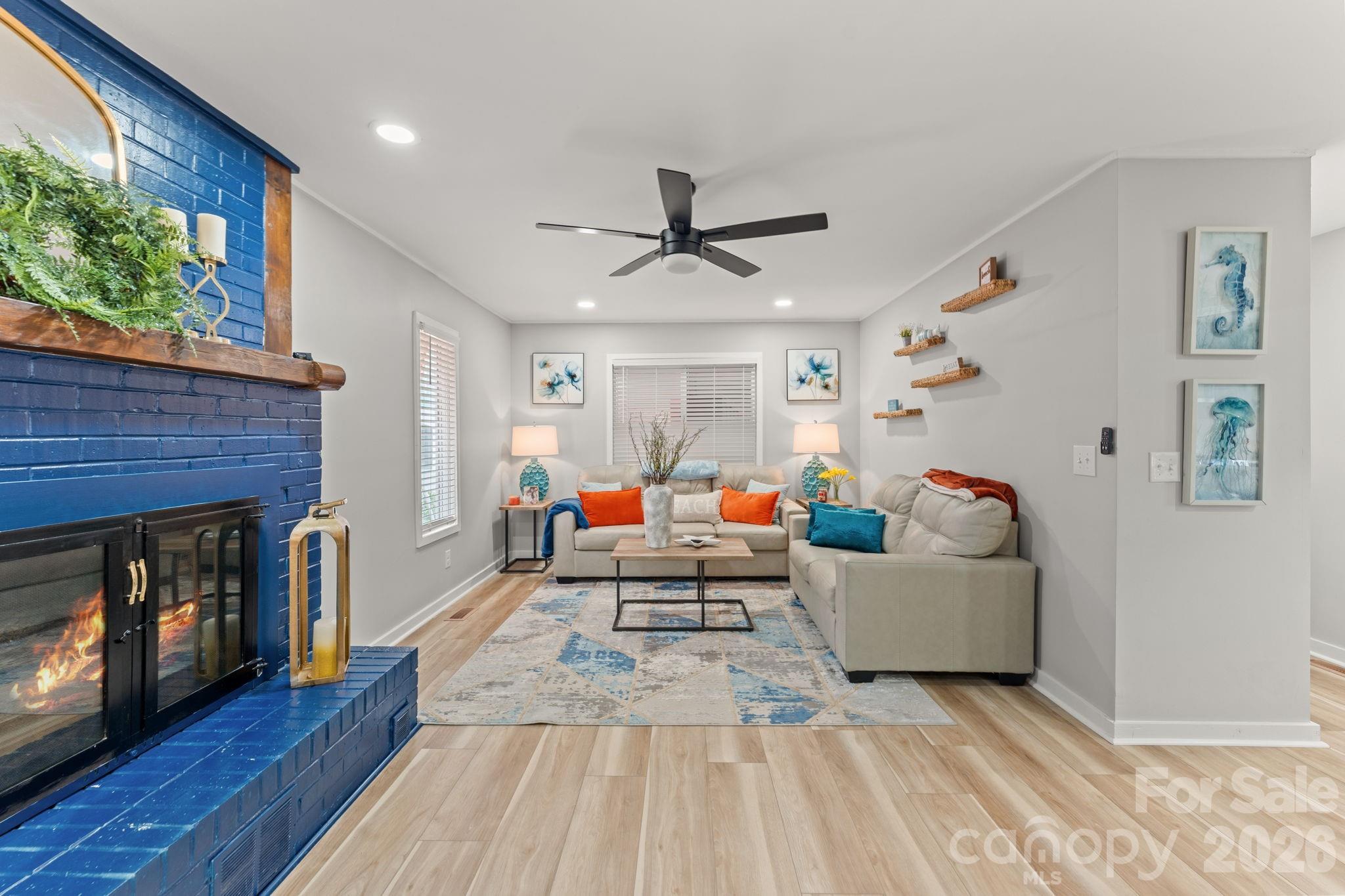 Single Family Residence at 1314 Holly Drive, North Myrtle Beach, photo 10 of 47