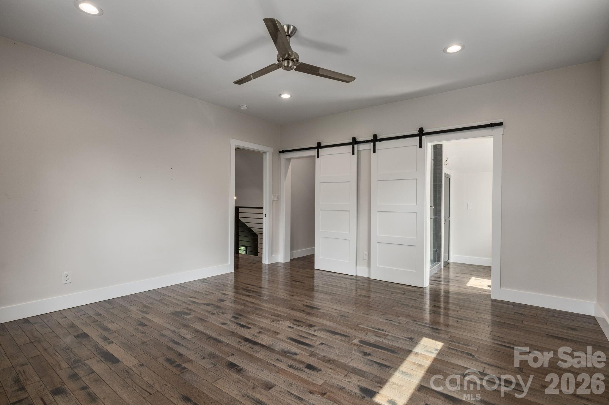 Single Family Residence at 364 Hallelujah Hill Lane, Columbus, photo 23 of 33