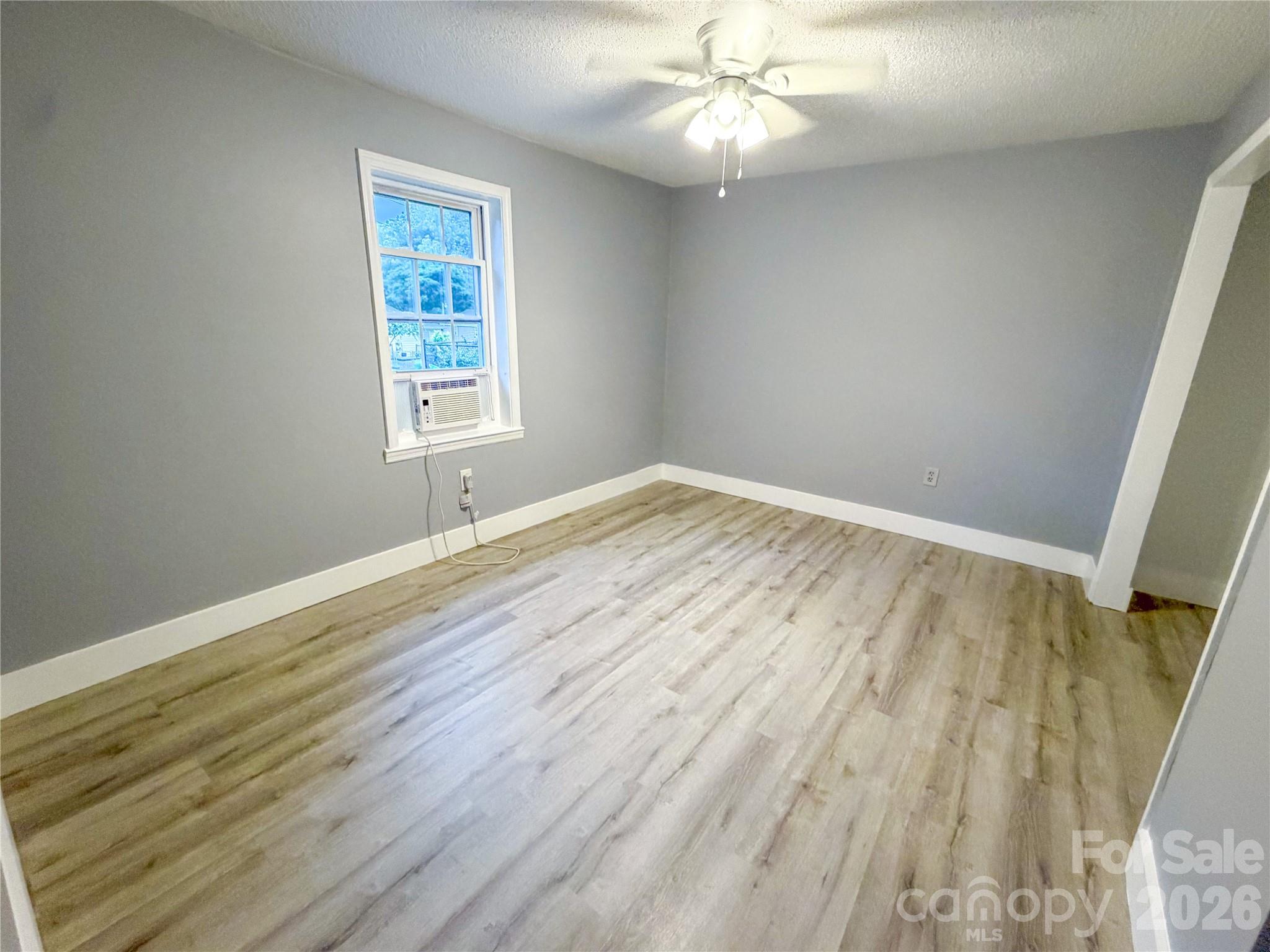 Single Family Residence at 107 Drake Street, Gastonia, photo 3 of 16