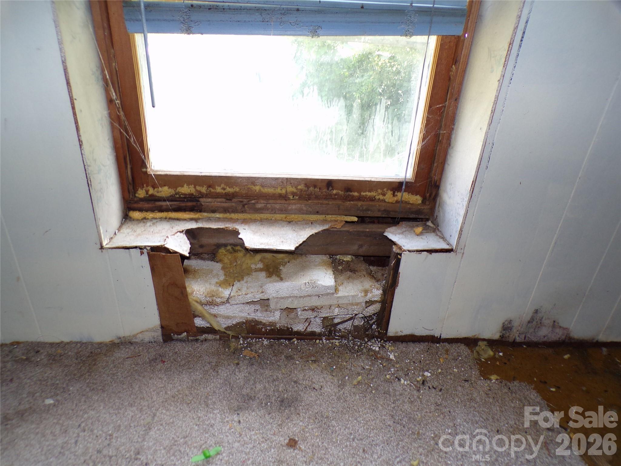 Attic window - 2131 Somerset Drive, Hendersonville