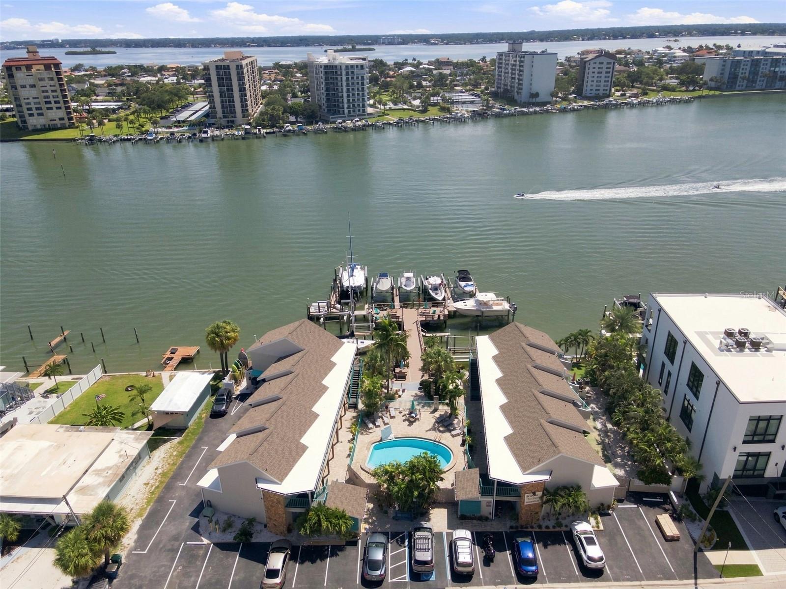 Condo - Hotel at 673 BAY ESPLANADE #109, CLEARWATER, photo 18 of 78
