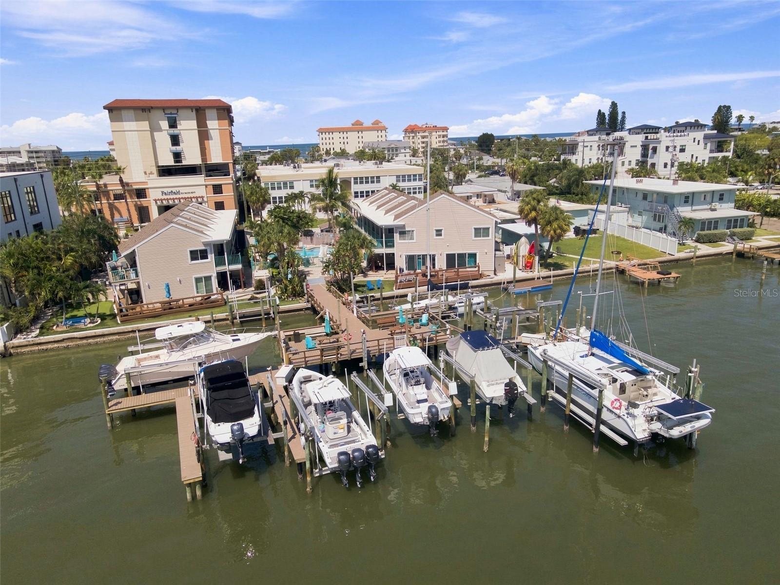 Condo - Hotel at 673 BAY ESPLANADE #109, CLEARWATER, photo 20 of 78