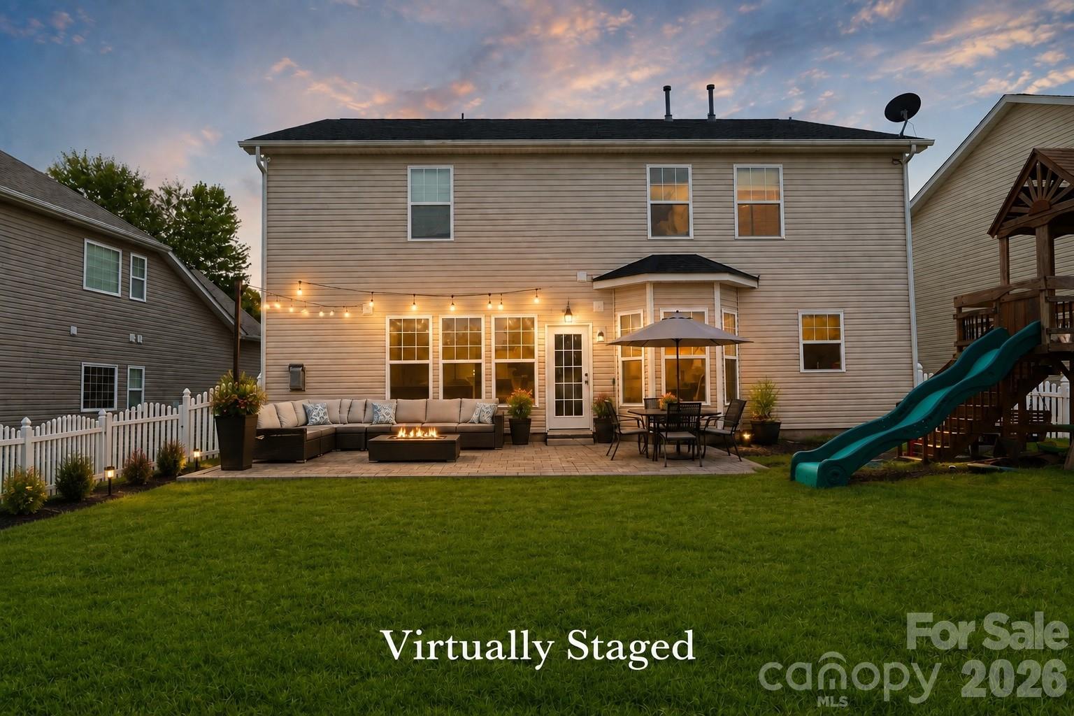 Make it your own space! - 3586 Larkhaven Avenue SW, Concord
