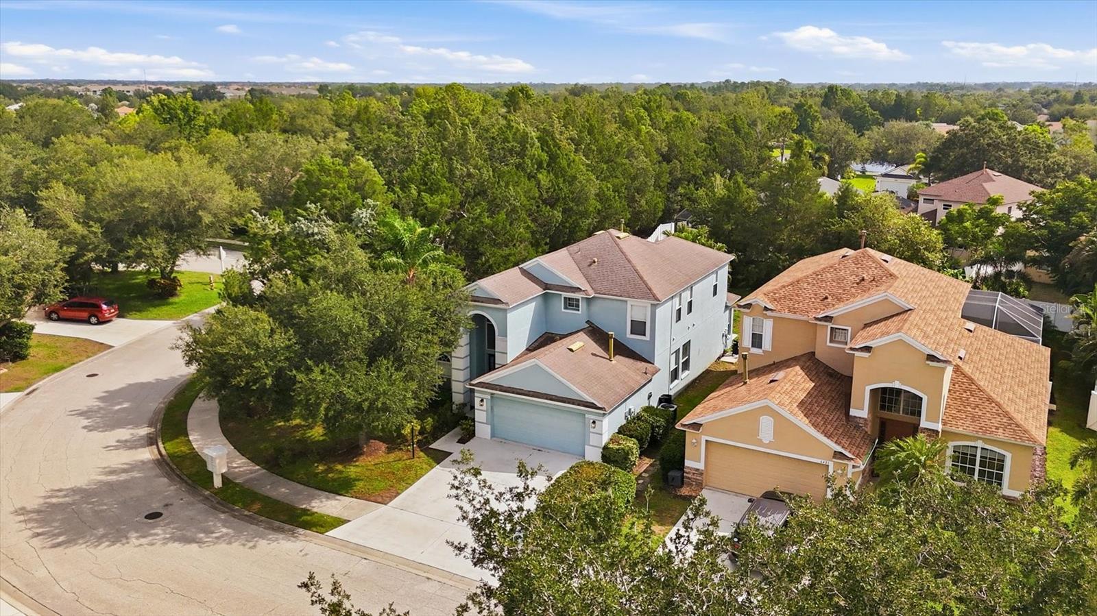 Single Family Residence at 6417 BLUE GROSBEAK CIR, BRADENTON, photo 2 of 64