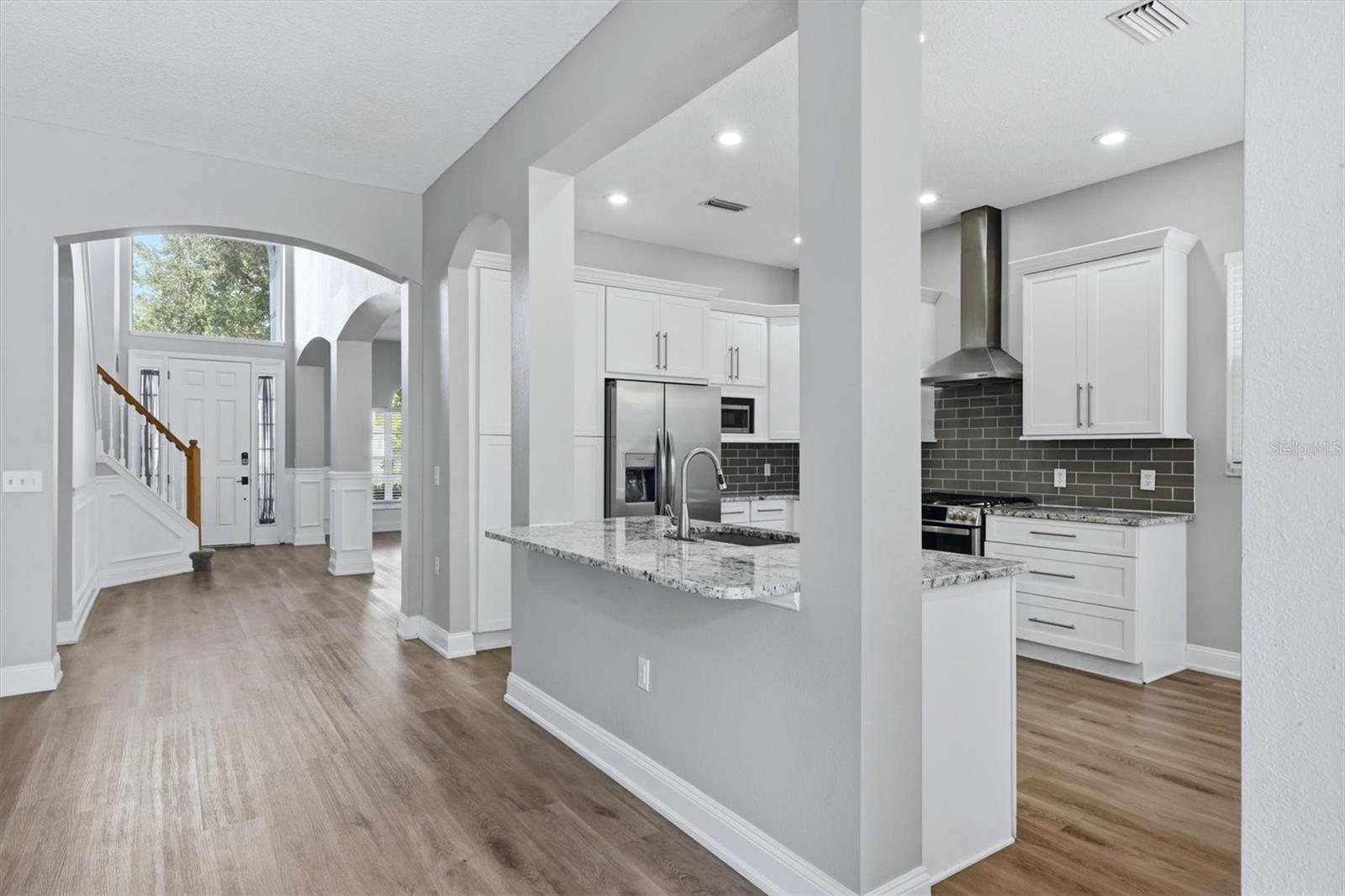 Single Family Residence at 6417 BLUE GROSBEAK CIR, BRADENTON, photo 17 of 64