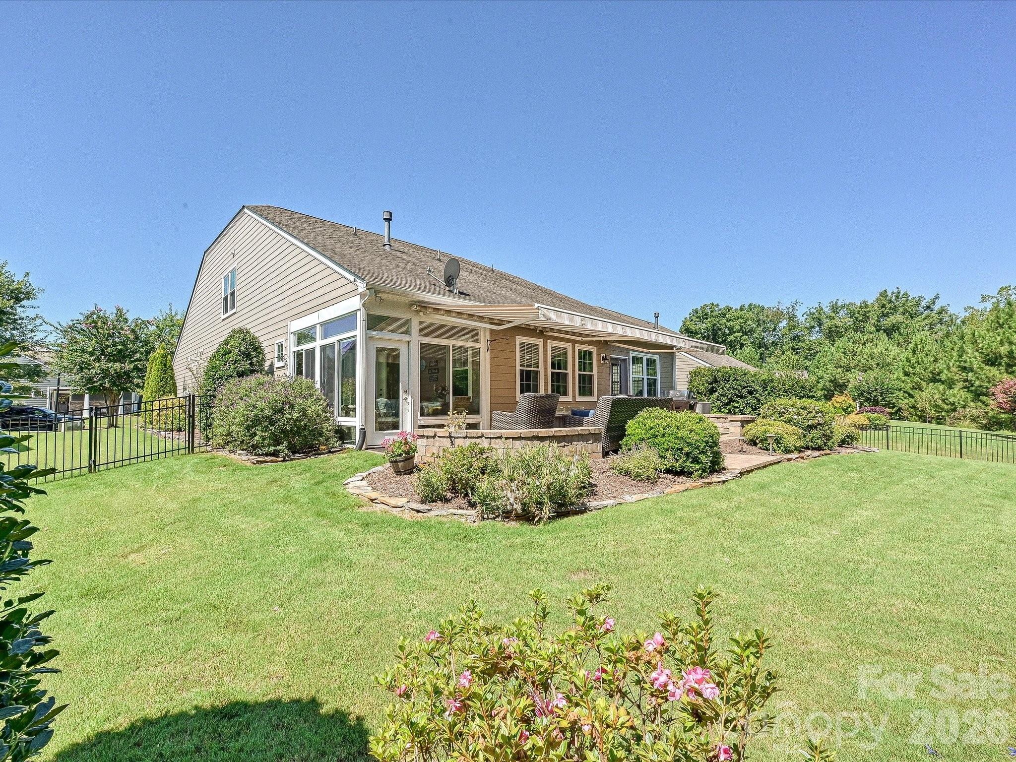 HOA dues maintain the Yard - 5060 Big Bend Drive, Lancaster