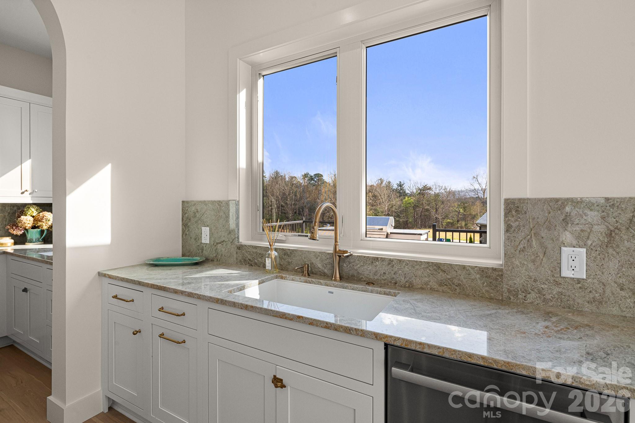 Single Family Residence at 133 Golden Pasture Drive, Fletcher, photo 12 of 42