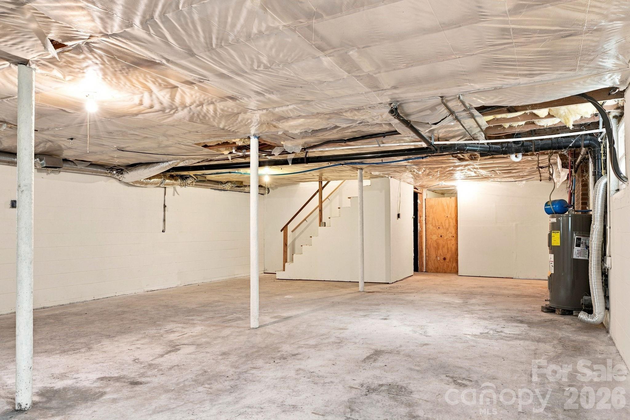 Single Family Residence at 1021 S Caldwell Avenue, Newton, photo 26 of 40