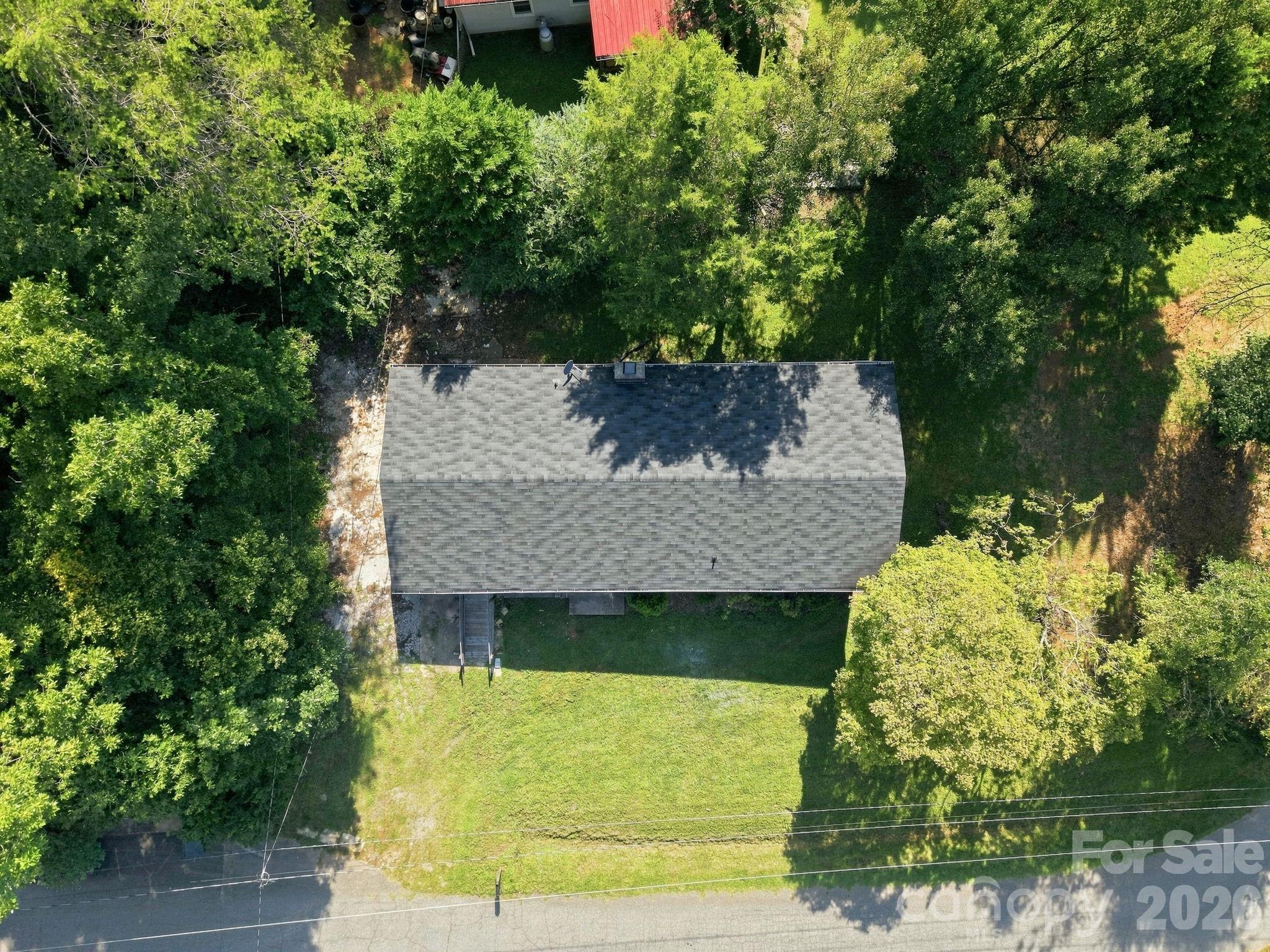 Single Family Residence at 1021 S Caldwell Avenue, Newton, photo 34 of 40