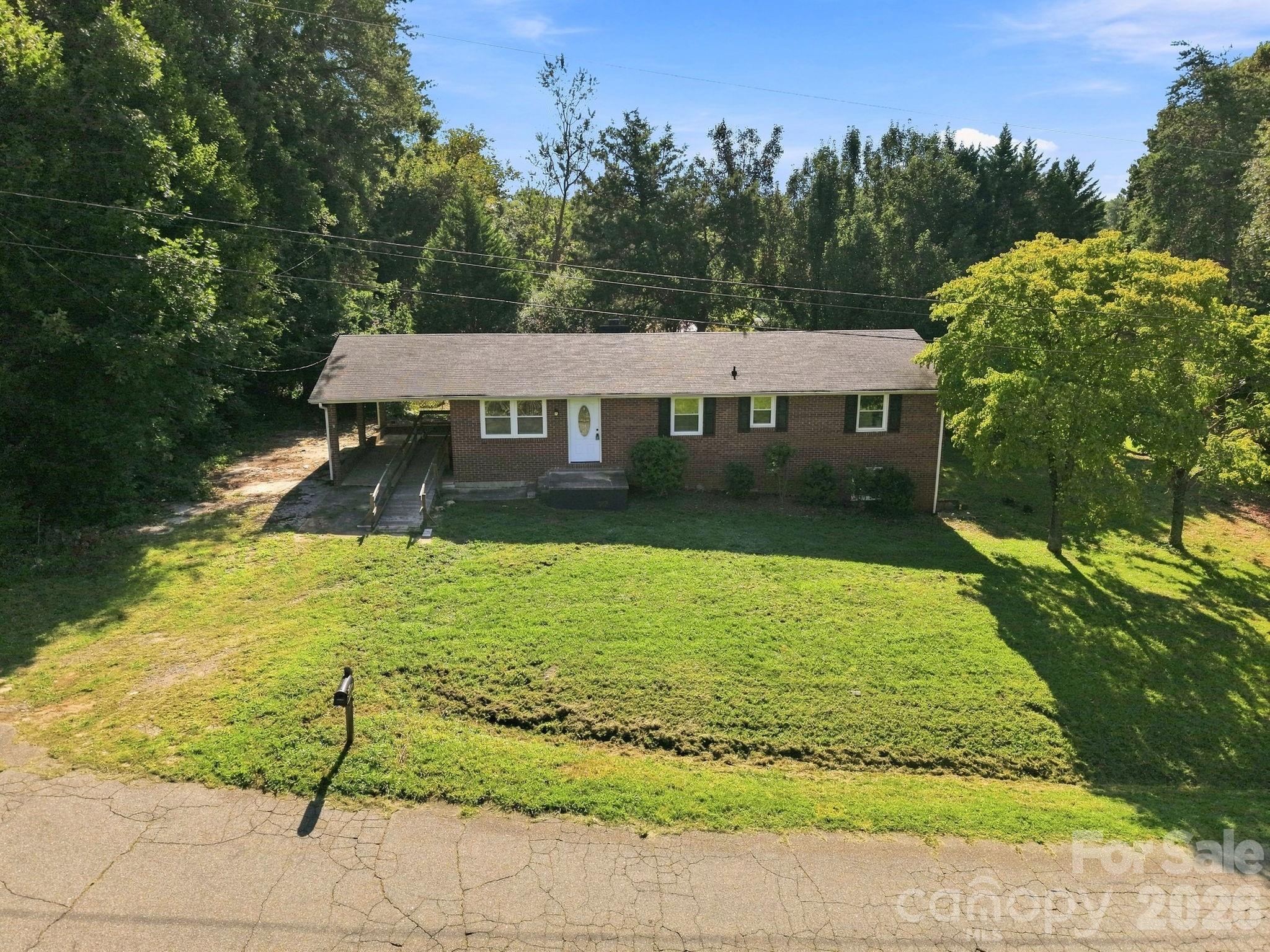 Single Family Residence at 1021 S Caldwell Avenue, Newton, photo 35 of 40