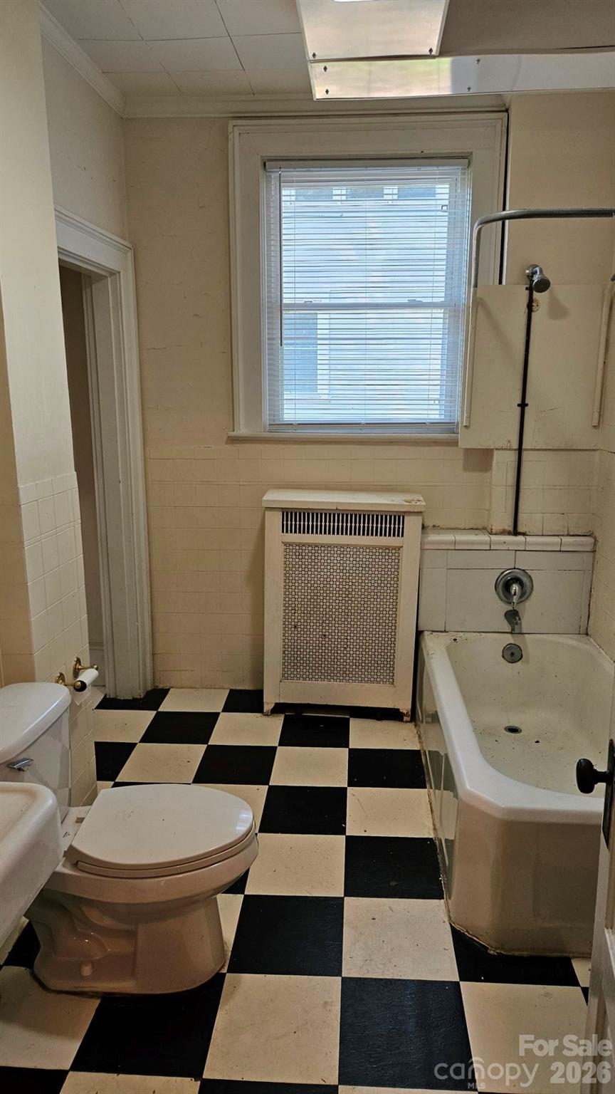 Apartment at 181 Merrimon Avenue, Asheville, photo 30 of 38