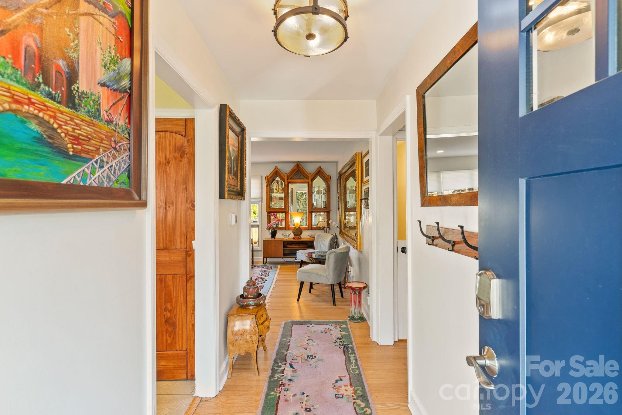 Single Family Residence at 2 Bevlyn Drive, Asheville, photo 5 of 93