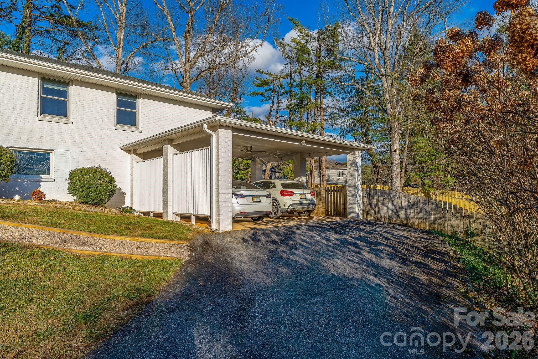 Single Family Residence at 2 Bevlyn Drive, Asheville, photo 92 of 93