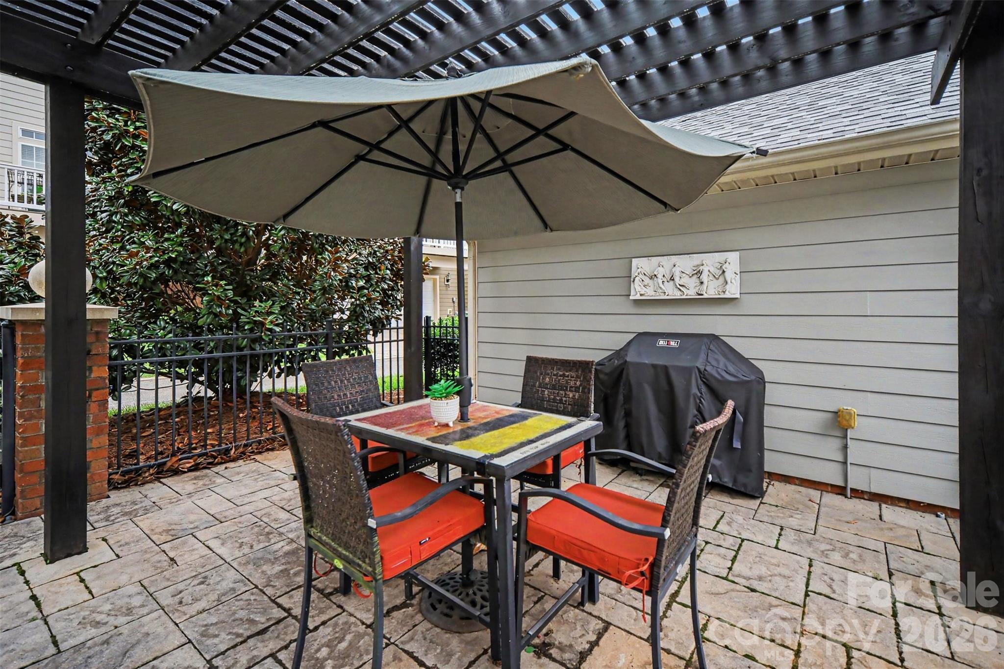Townhouse at 438 Magnolia Street, Davidson, photo 4 of 24