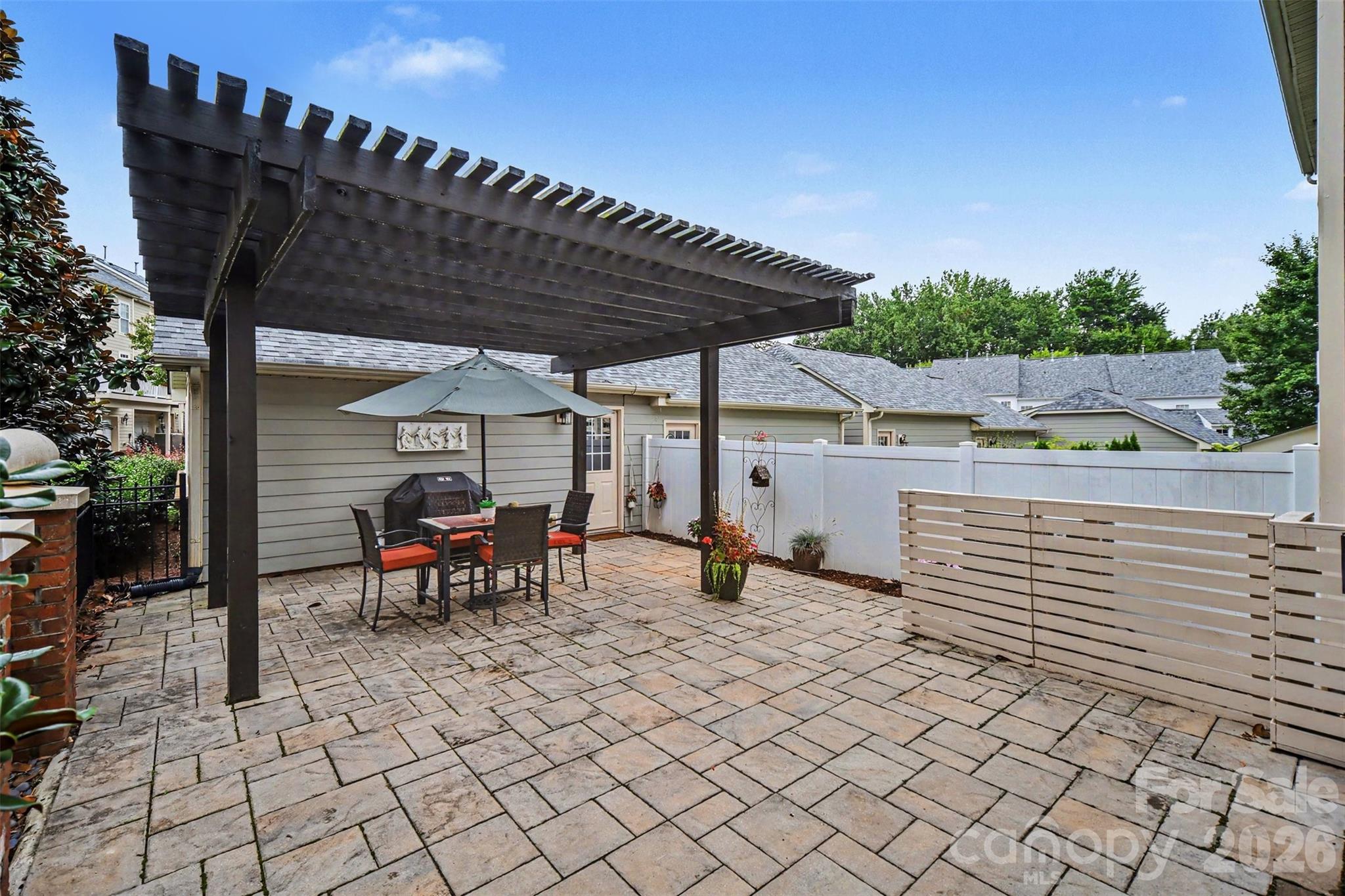 Townhouse at 438 Magnolia Street, Davidson, photo 23 of 24