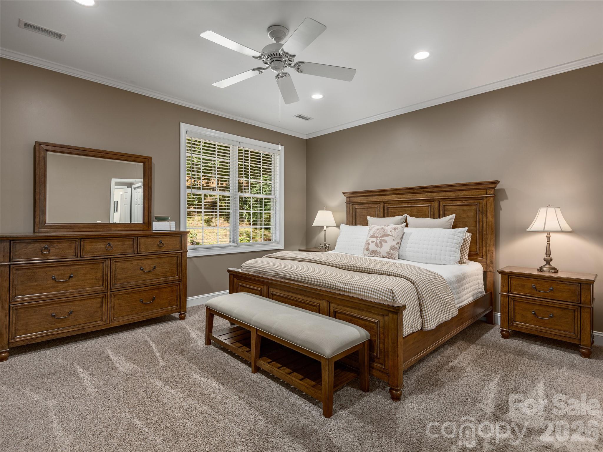 Single Family Residence at 314 Summerset Drive, Clyde, photo 17 of 43