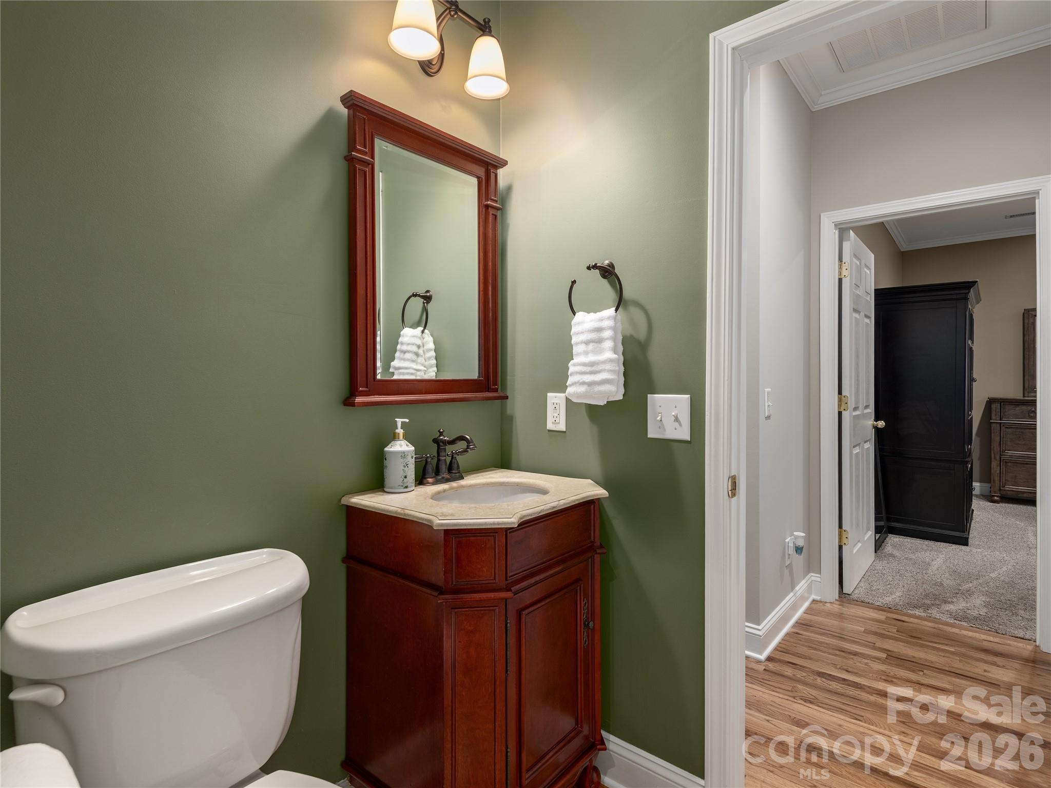 Single Family Residence at 314 Summerset Drive, Clyde, photo 20 of 43