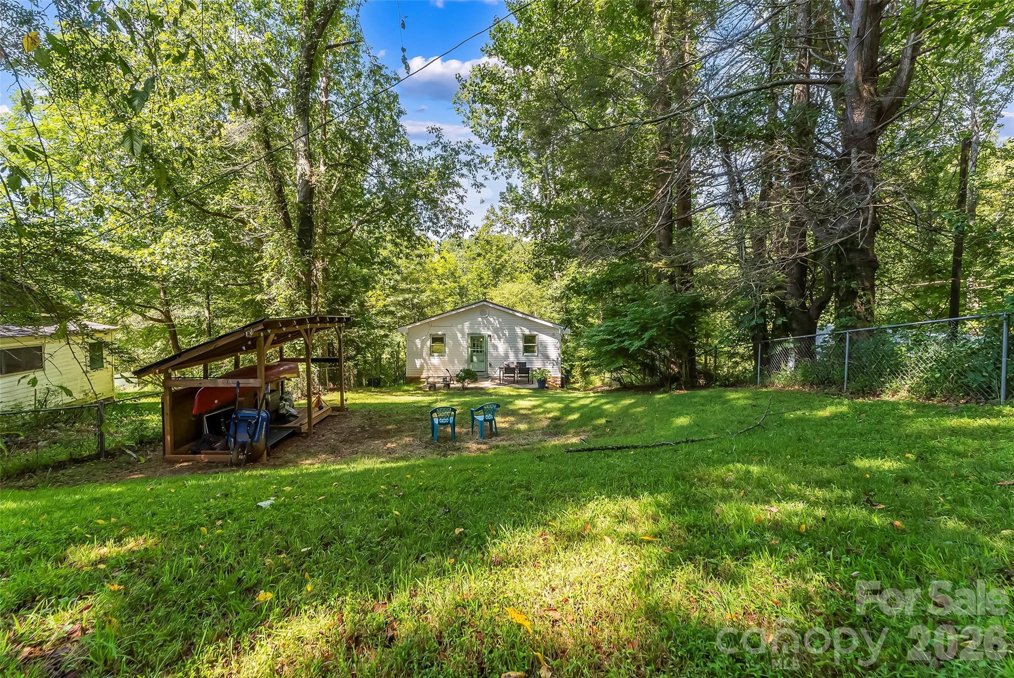 Single Family Residence at 141 Silversteen Drive, Brevard, photo 19 of 28